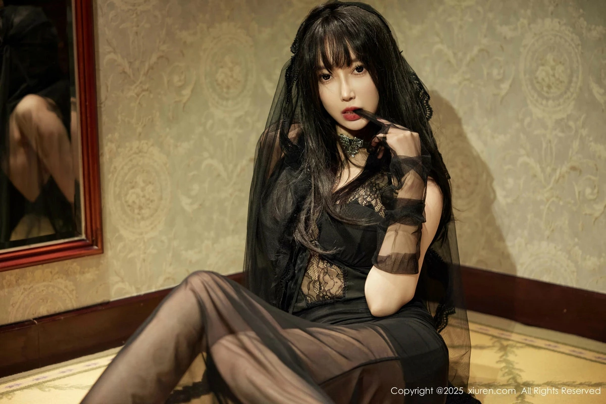 [[XiuRen秀人网]秀人网]No.9773_模特玥儿玥er性感黑色蕾丝连衣裙配超薄肉丝秀曼妙身材诱惑写真72P