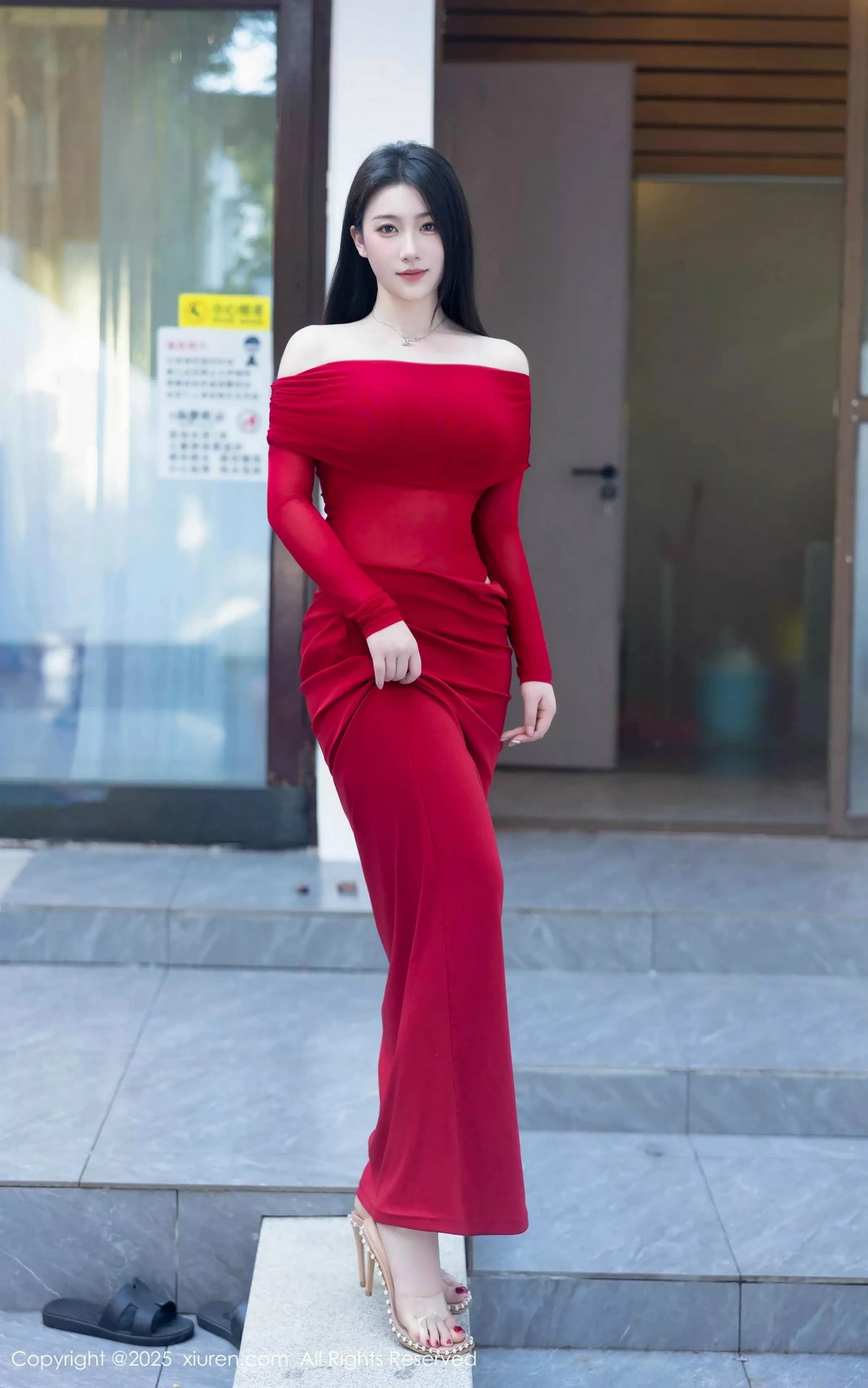 [[XiuRen秀人网]秀人网]No.9934_新人模特林昔予yorki泳池性感红色连衣裙秀凹凸身材迷人诱惑写真87P