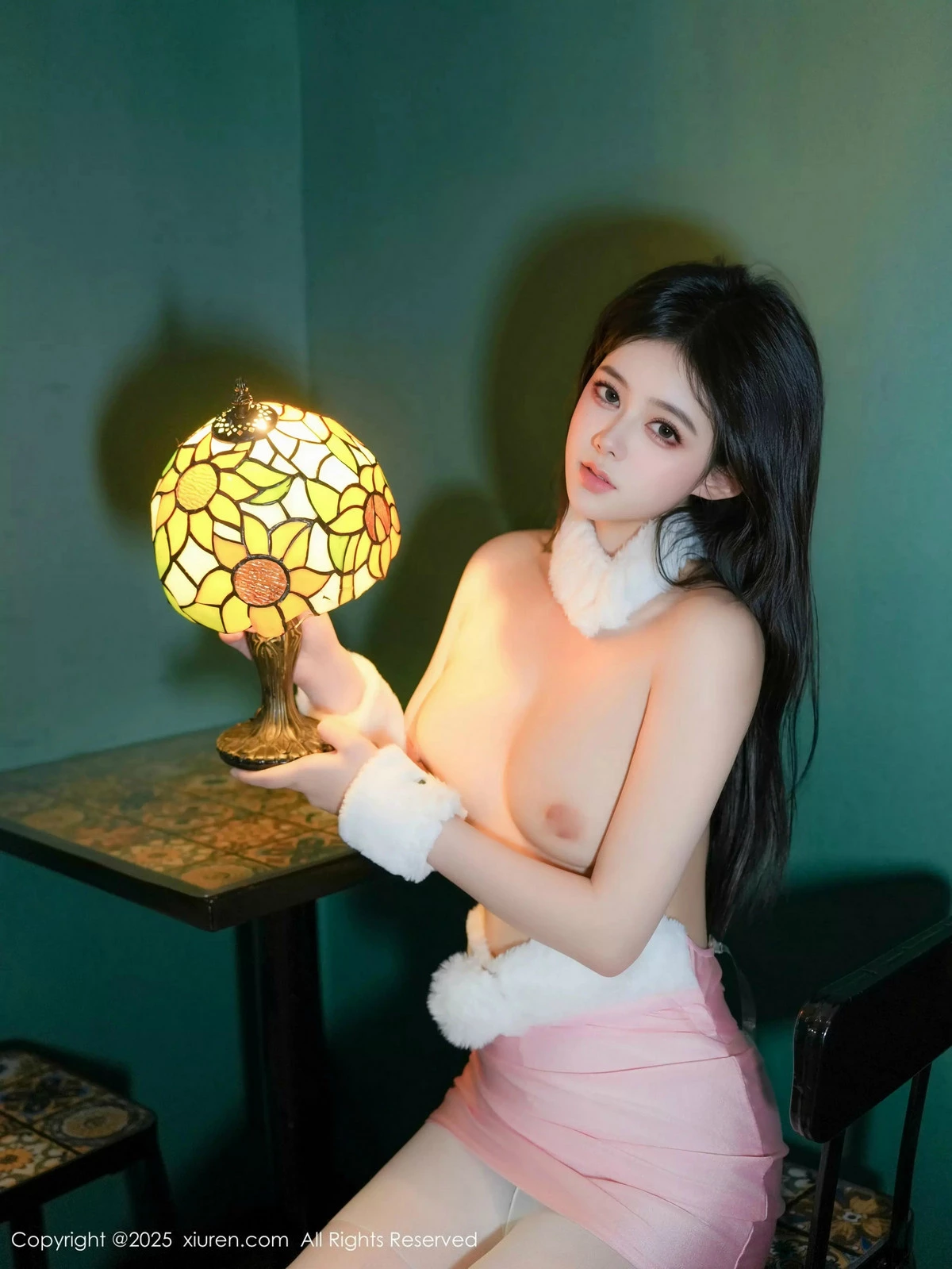 [[XiuRen秀人网]秀人网]No.9954_新人模特小樱koko性感粉色短裙配超薄白丝秀柔美身材诱惑写真65P