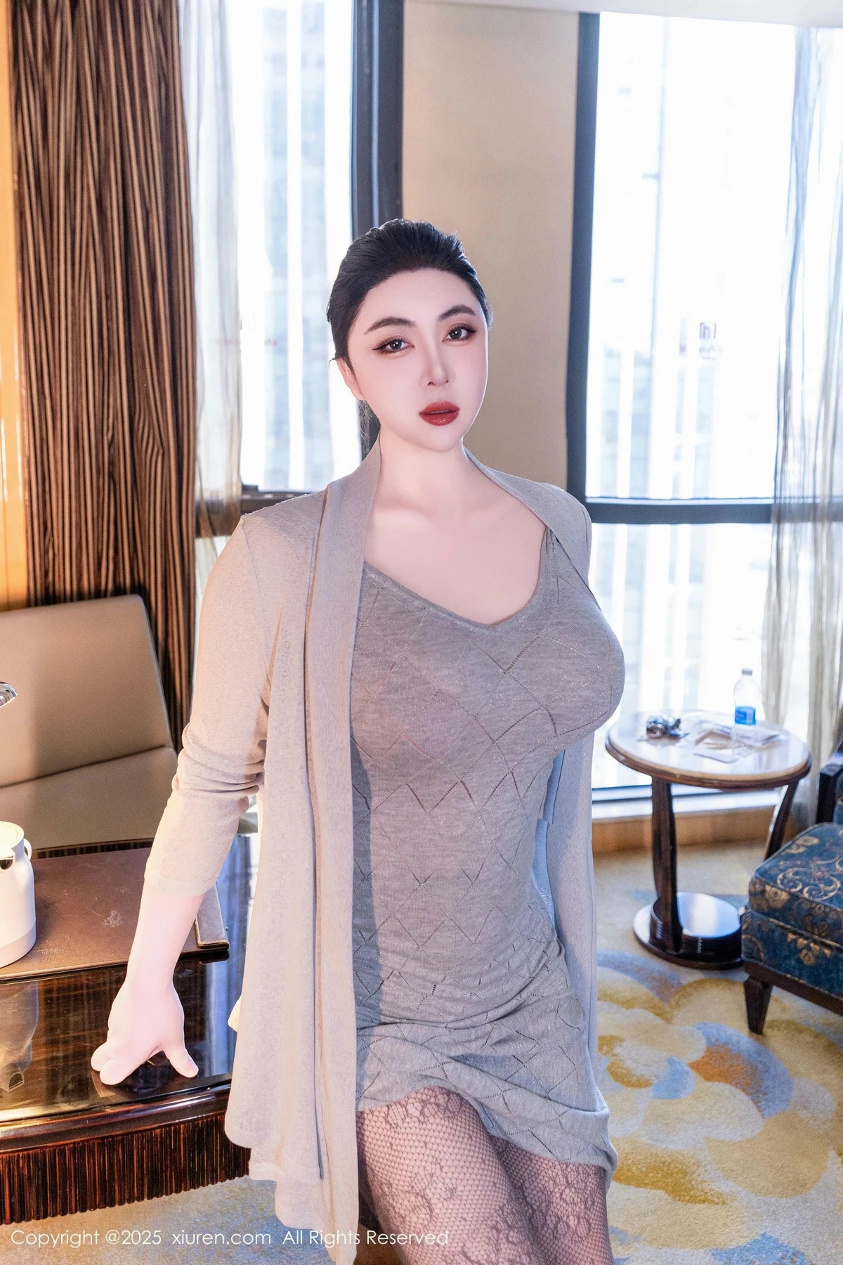 [[XiuRen秀人网]秀人网]No.9955_模特风景尤美私房性感内衣配黑丝网袜秀丰满身材撩人诱惑写真96P