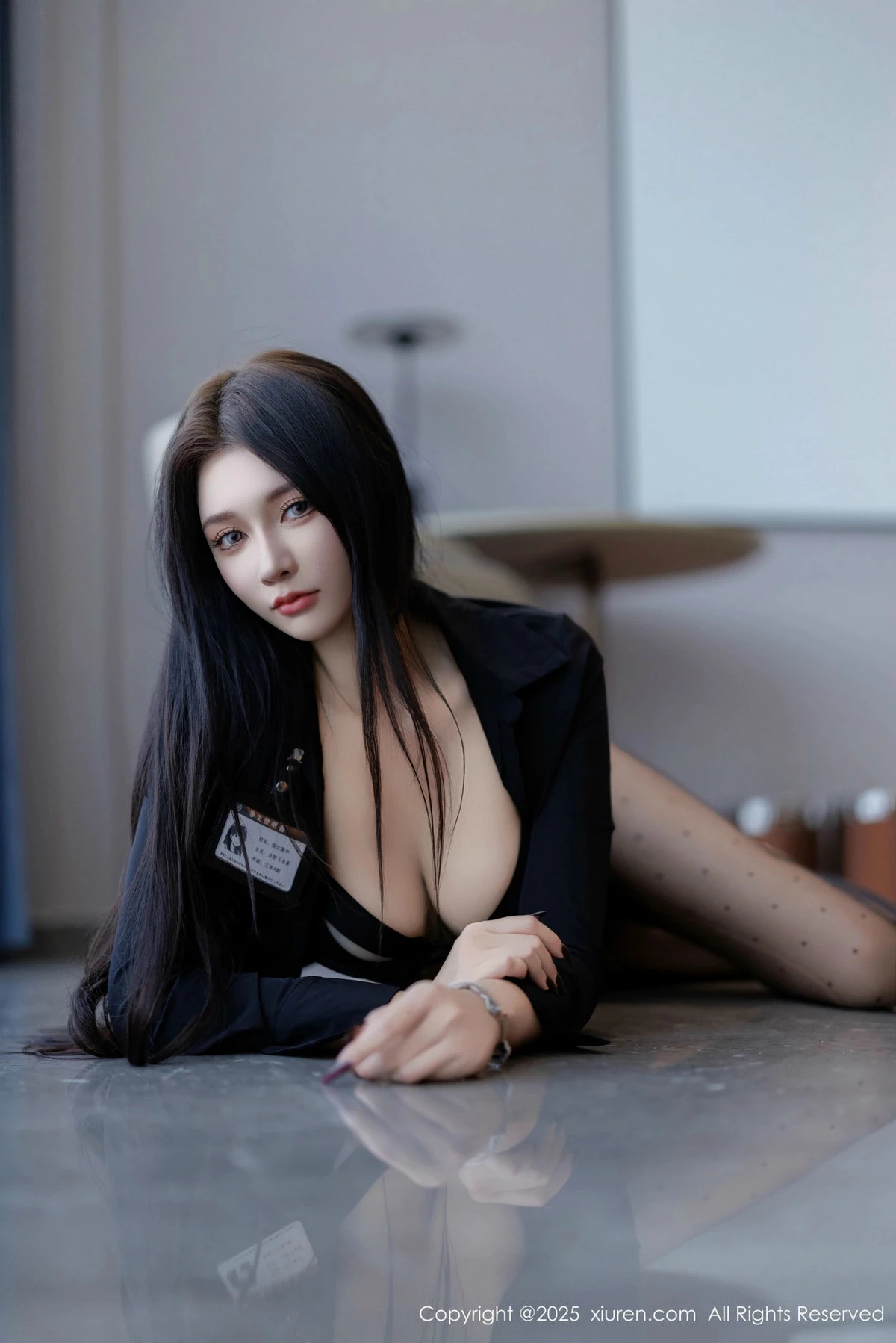 [[XiuRen秀人网]秀人网]No.9969_模特娜比性感黑衬衫露黑色情趣内衣配超薄黑丝秀凹凸身材诱惑写真78P