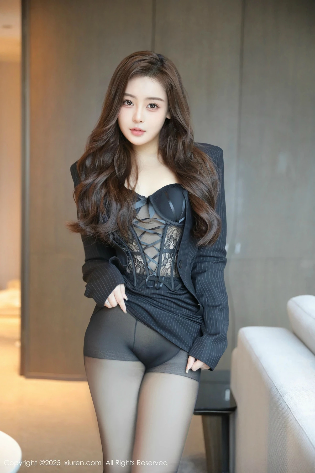 [[XiuRen秀人网]秀人网]No.9971_模特希雅sia性感黑色OL服饰露黑色内衣配超薄黑丝极致魅惑写真86P