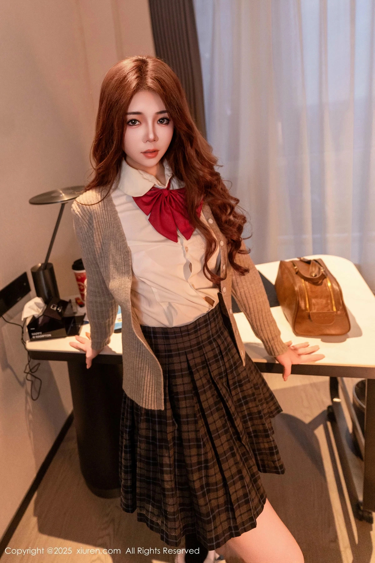 [[XiuRen秀人网]秀人网]No.9974_模特沐娜娜私房调教主题性感白色三点式内衣秀惹火身材诱惑写真103P