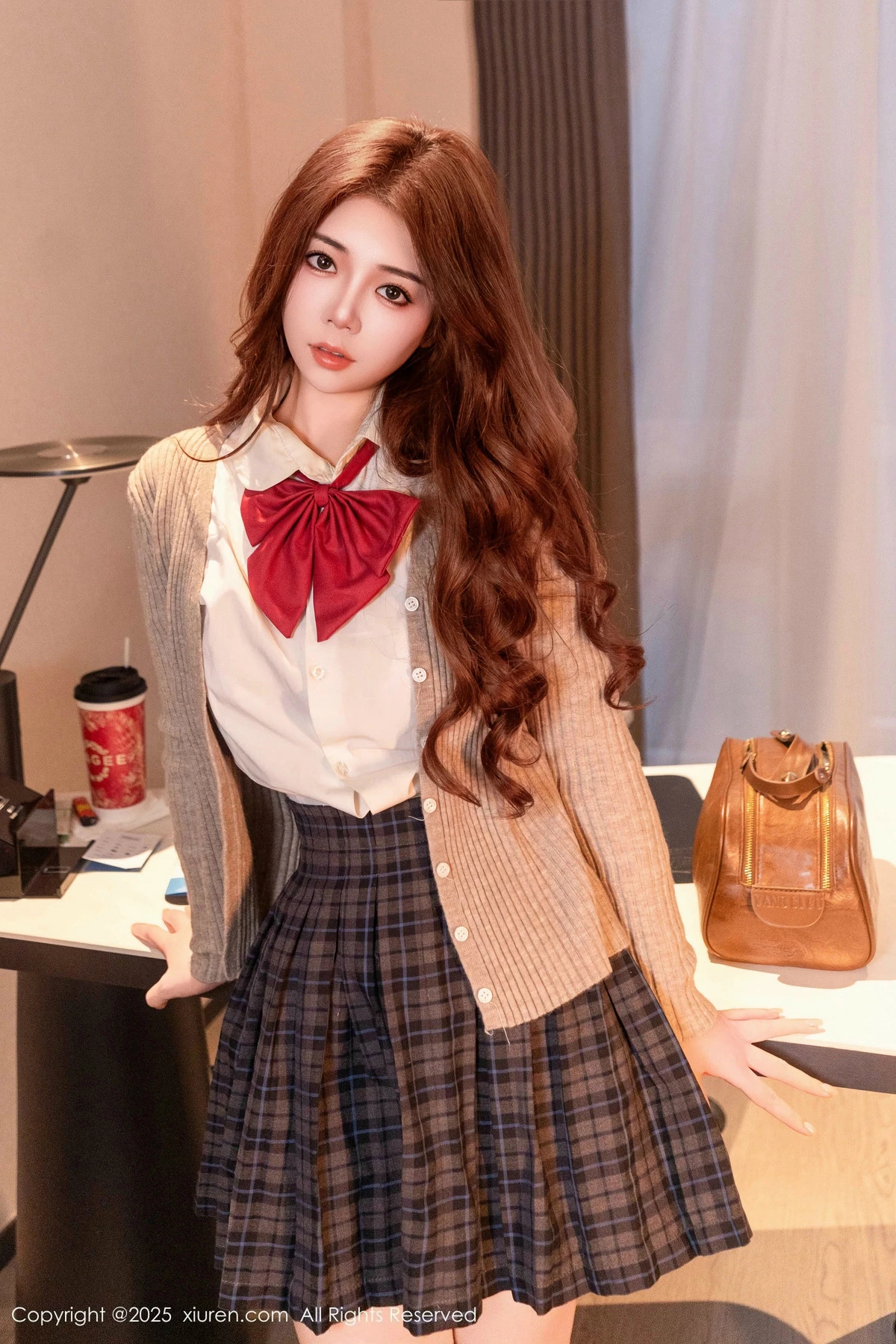 [[XiuRen秀人网]秀人网]No.9974_模特沐娜娜私房调教主题性感白色三点式内衣秀惹火身材诱惑写真103P