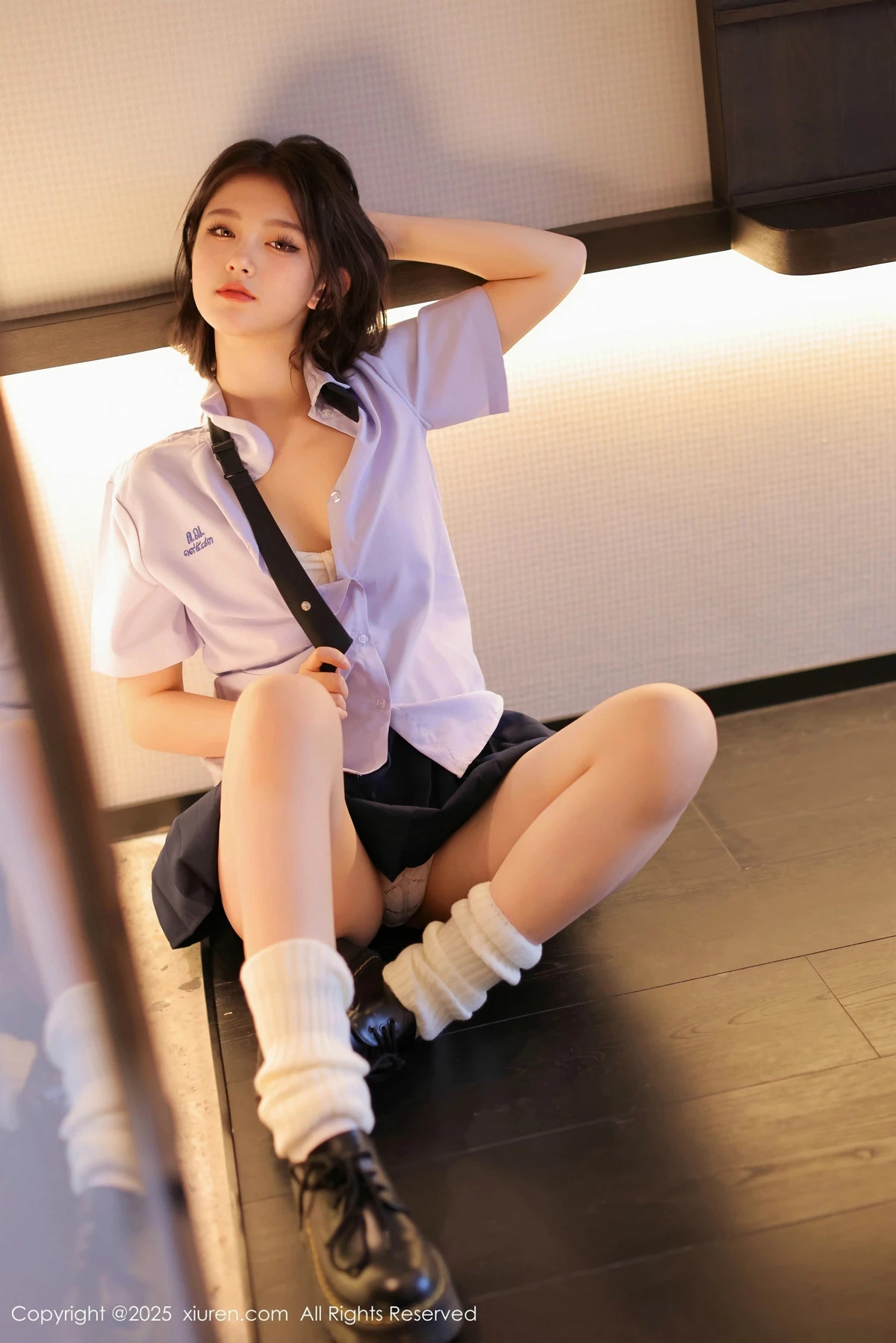 [[XiuRen秀人网]秀人网]No.9985_模特小橘子orange私房情趣捆绑性感JK制服秀曼妙身姿诱惑写真75P