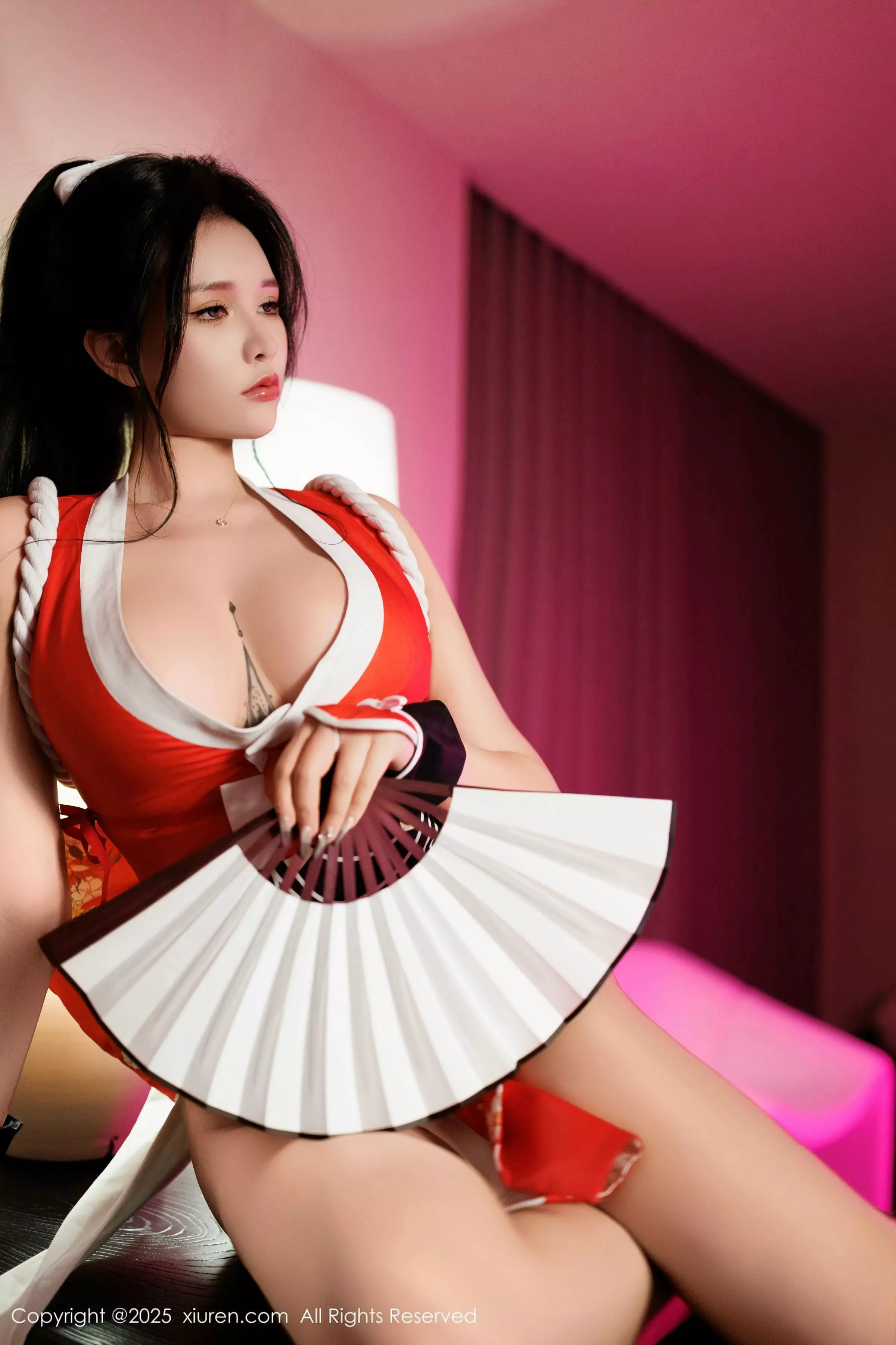 [[XiuRen秀人网]秀人网]No.10017_模特娜比不知火舞主题性感红色连衣短裙秀凹凸身材撩人诱惑写真81P