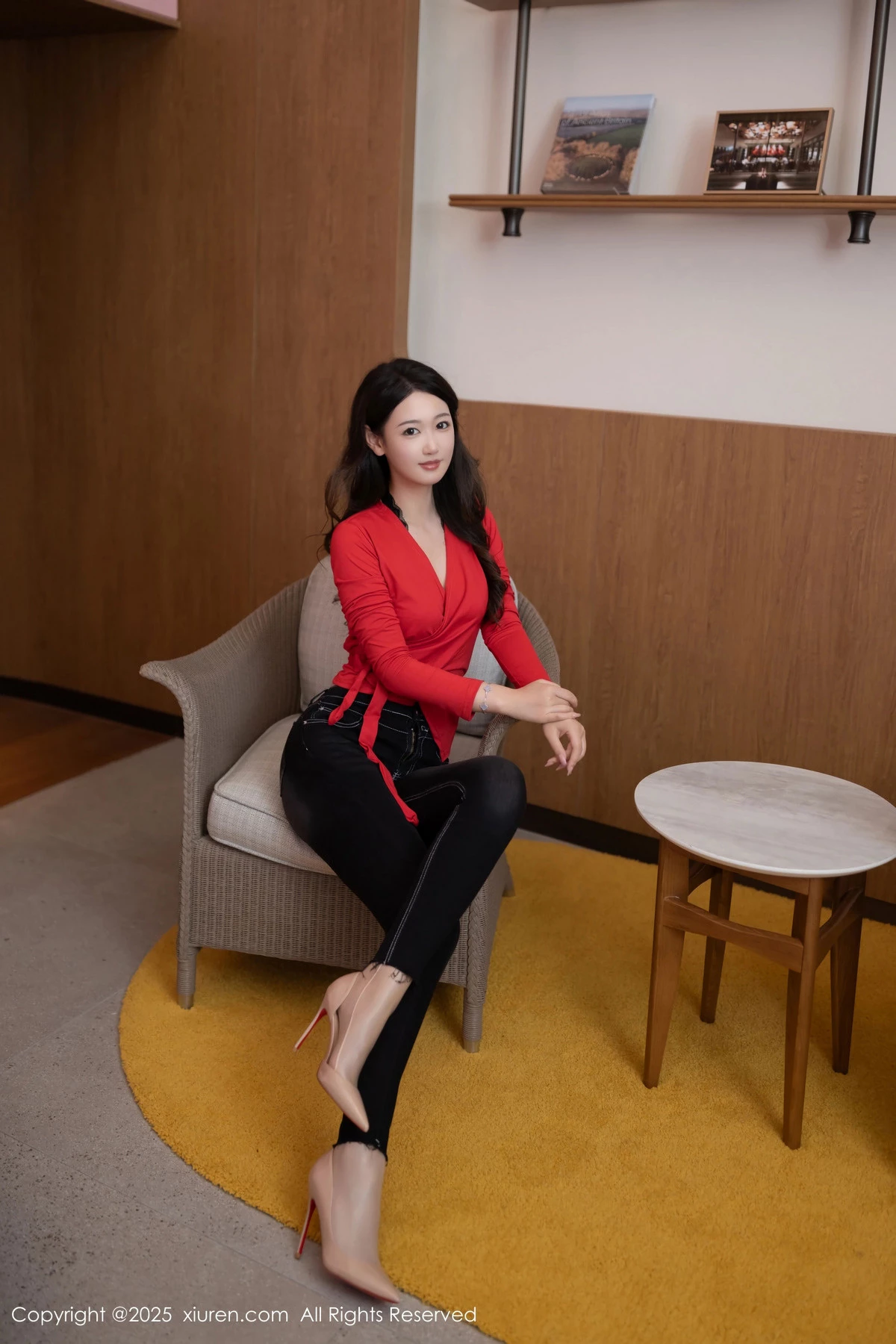 [[XiuRen秀人网]秀人网]No.9894_模特唐安琪性感黑色情趣内衣配开档肉丝秀曼妙身姿完美诱惑写真79P