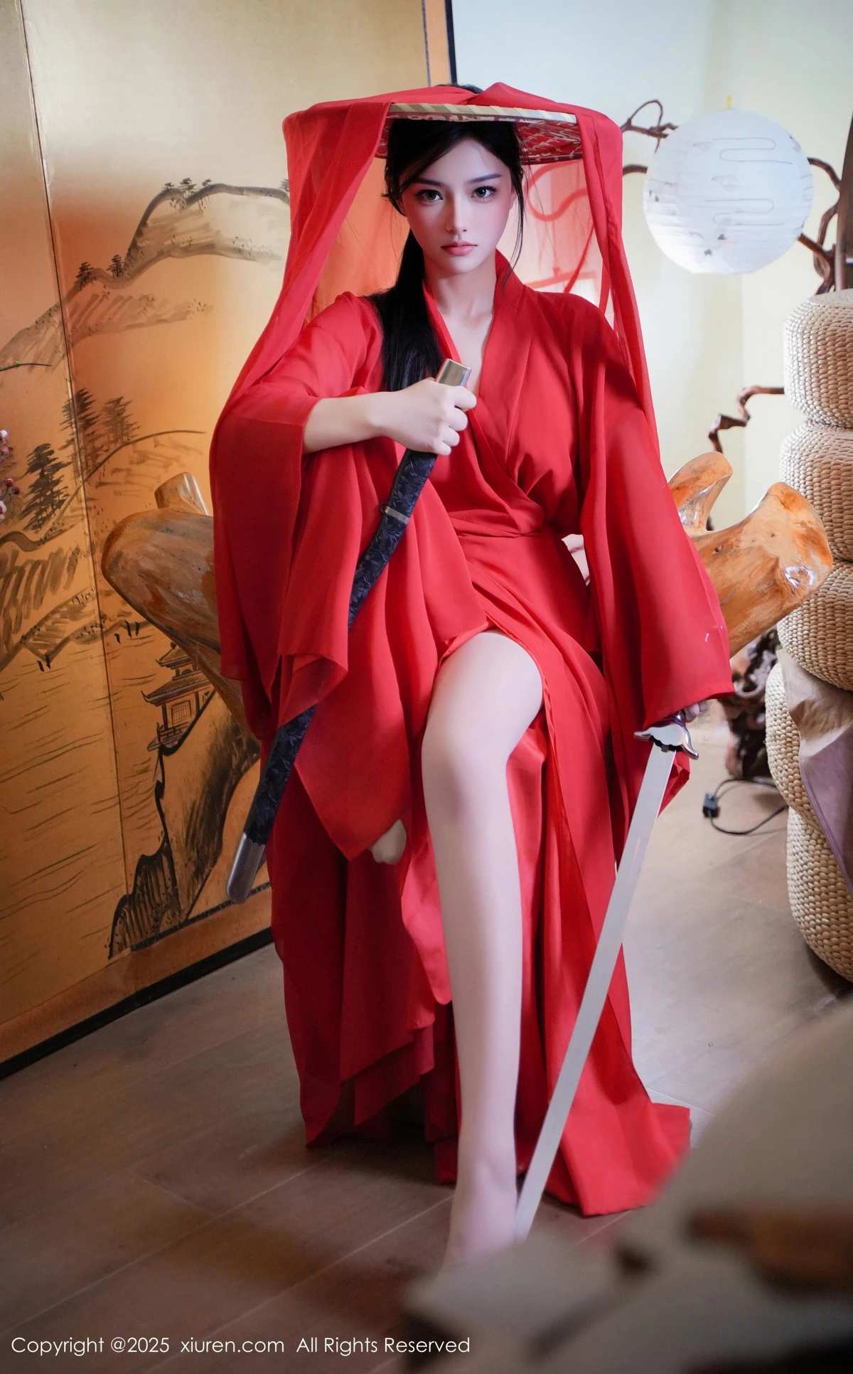 [[XiuRen秀人网]秀人网]No.9890_模特妙可可Cheese性感红衣剑客装配肉丝袜秀丰腴身姿诱惑写真60P