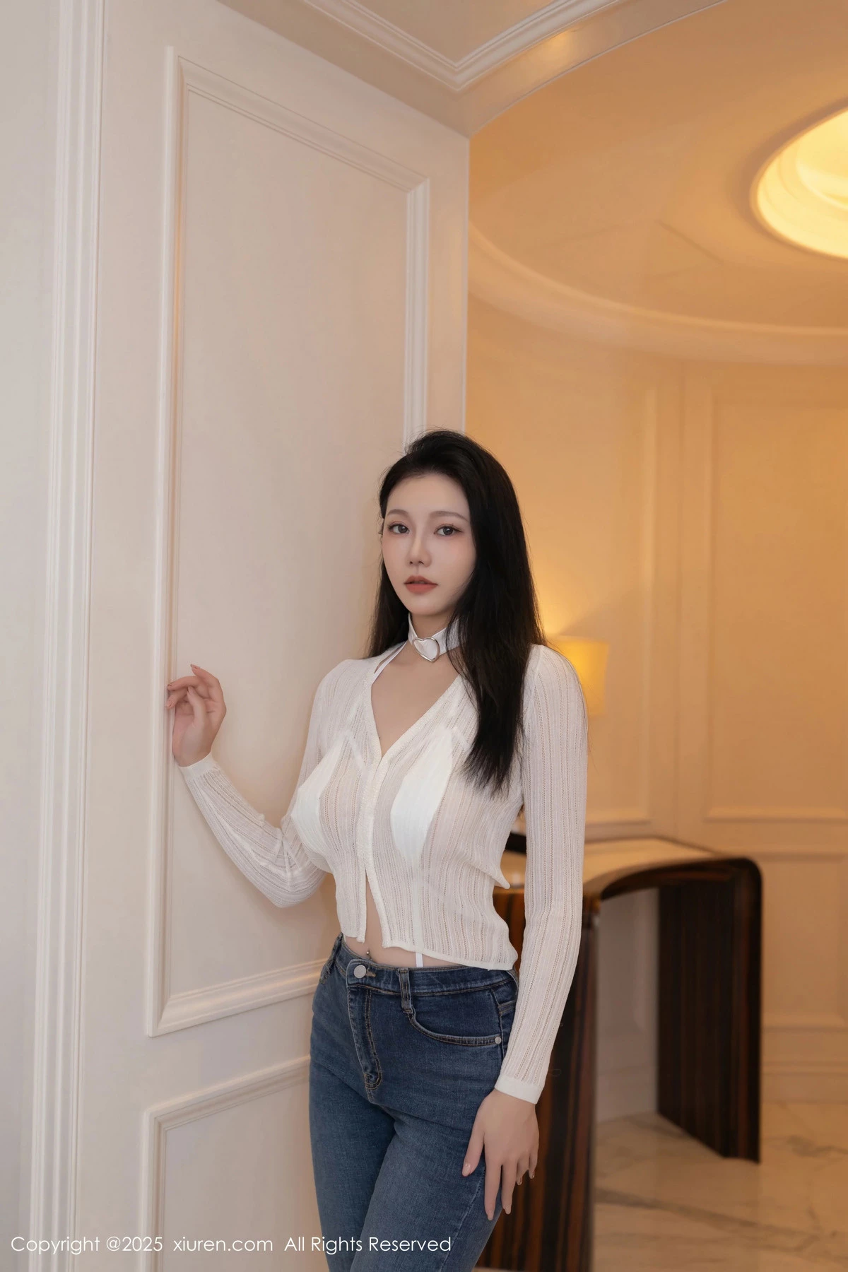 [[XiuRen秀人网]秀人网]No.9900_模特安然anran性感白色情趣内衣配白丝袜秀曼妙身姿撩人诱惑写真83P