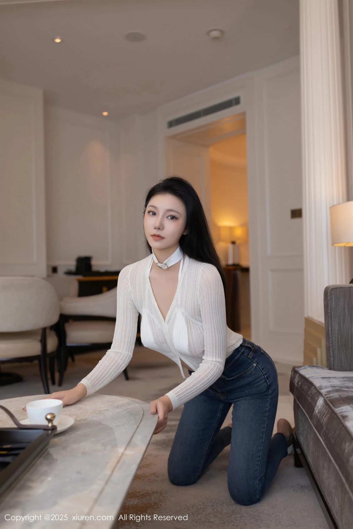 [[XiuRen秀人网]秀人网]No.9900_模特安然anran性感白色情趣内衣配白丝袜秀曼妙身姿撩人诱惑写真83P