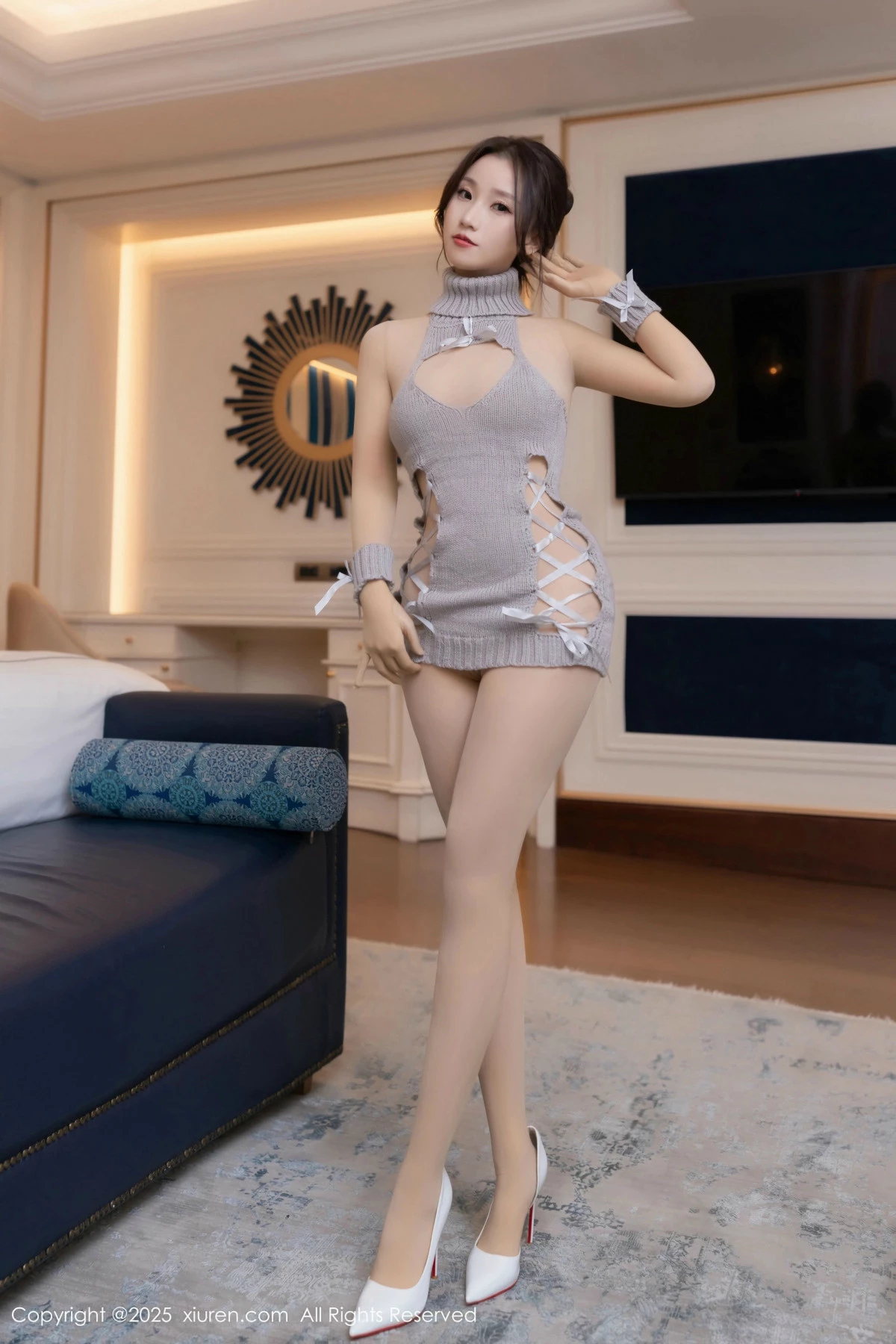 [[XiuRen秀人网]秀人网]No.9912_模特杏子Yada性感灰色毛衣露超薄连体肉丝秀曼妙身姿诱惑写真80P