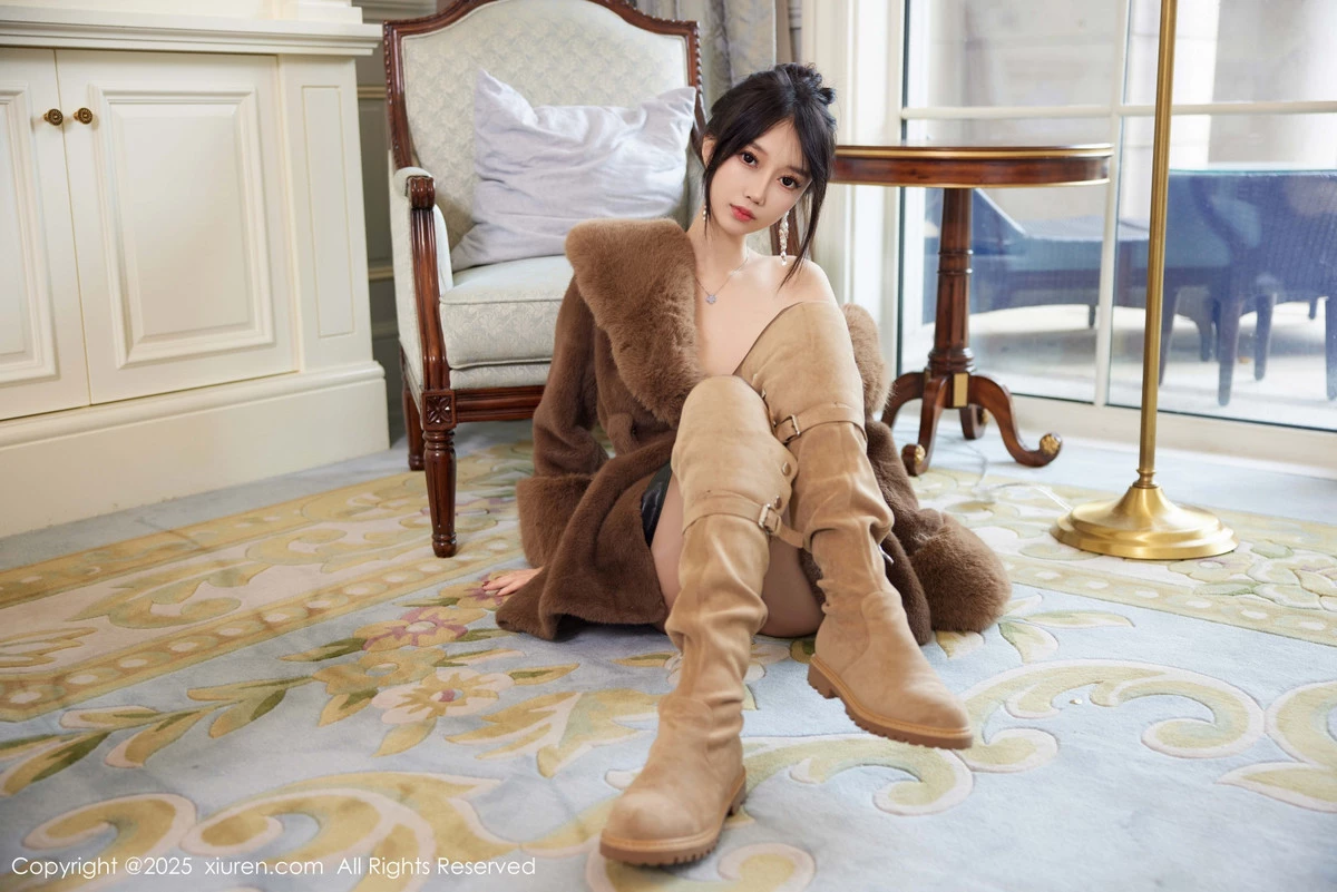 [[XiuRen秀人网]秀人网]No.9919_模特玥儿玥er性感咖啡色毛衣配超薄无内黑丝秀惹火身材诱惑写真91P