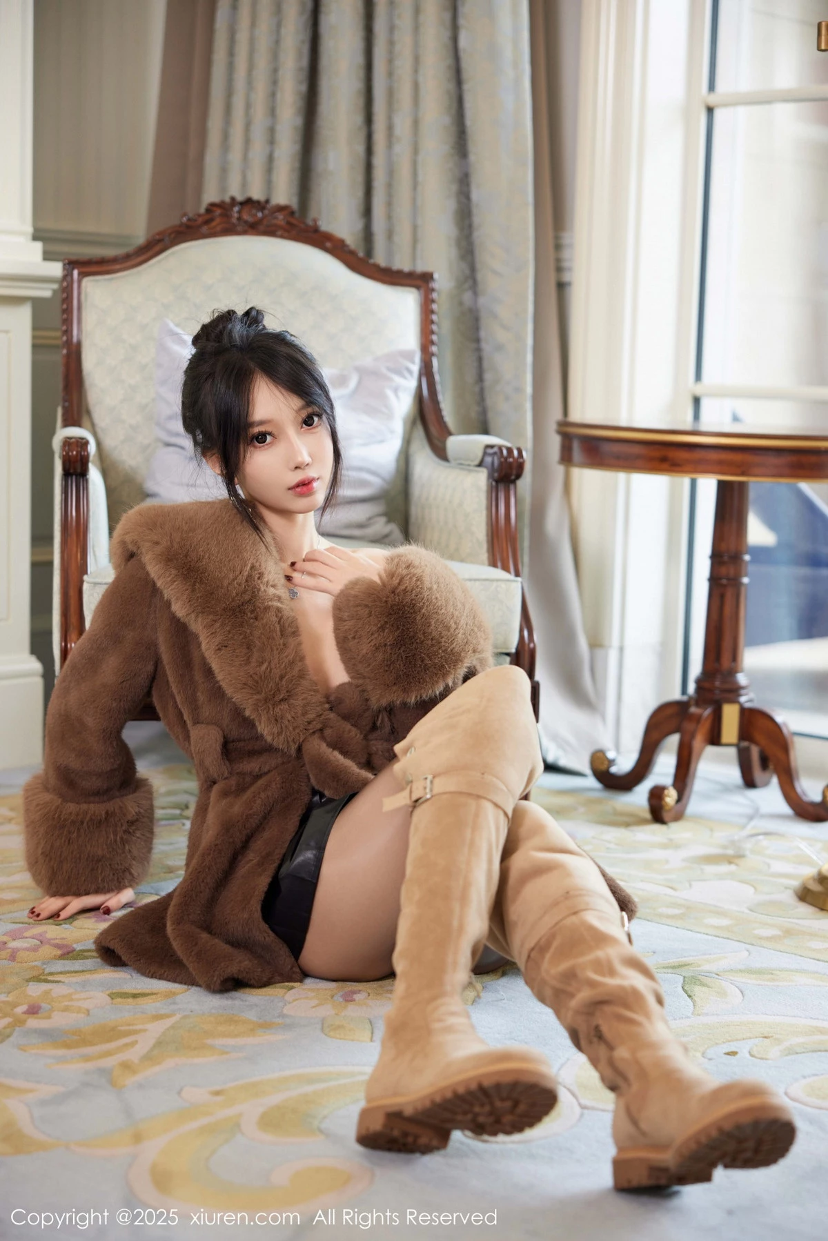 [[XiuRen秀人网]秀人网]No.9919_模特玥儿玥er性感咖啡色毛衣配超薄无内黑丝秀惹火身材诱惑写真91P