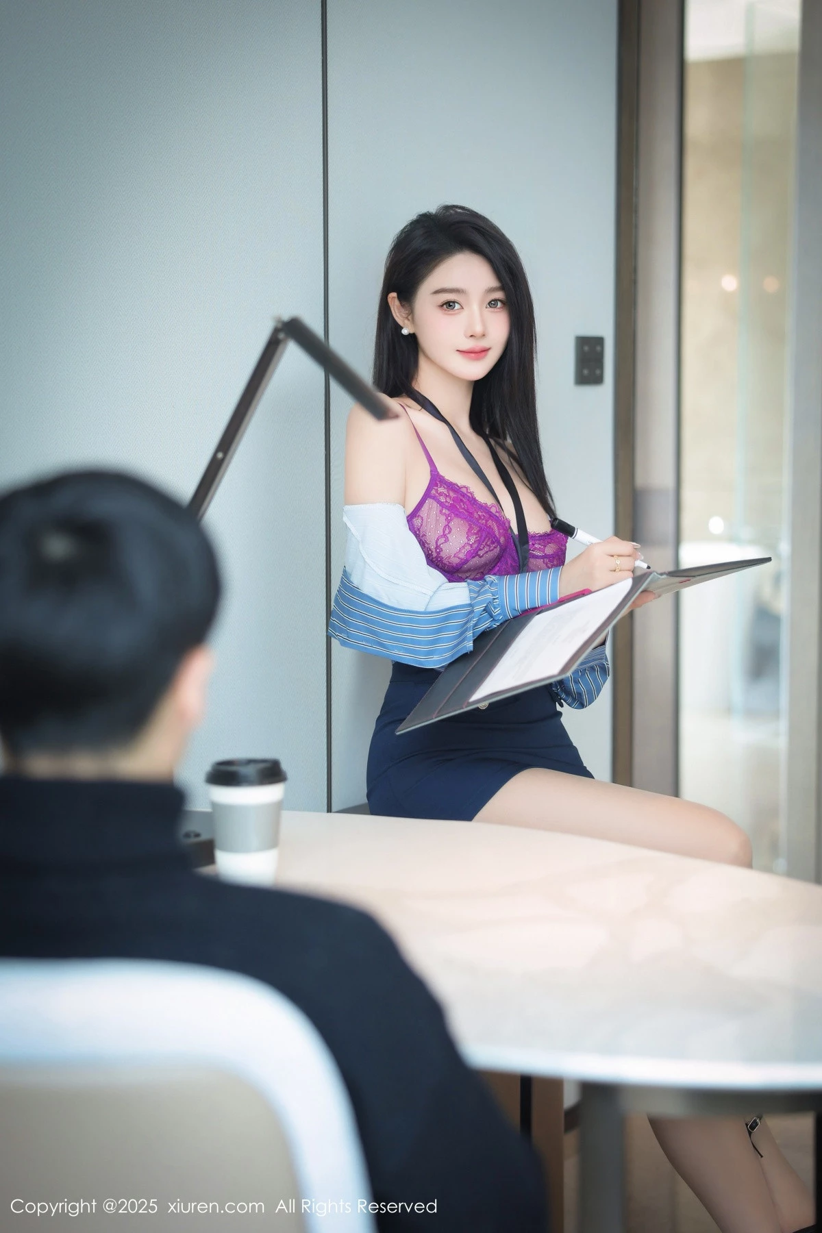 [[XiuRen秀人网]秀人网]No.9921_模特Candy糖糖性感红色蕾丝内衣配超薄肉丝秀丰腴身材诱惑写真89P