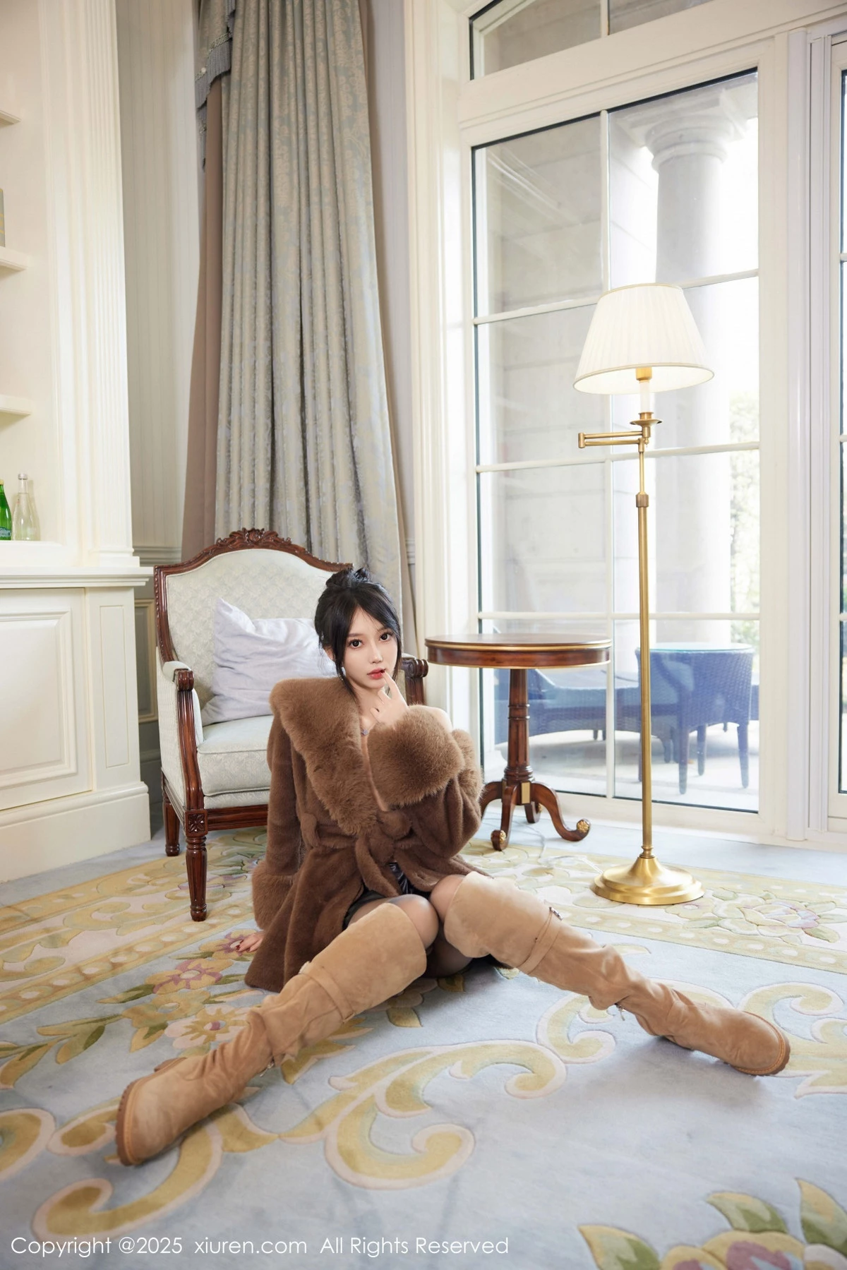 [[XiuRen秀人网]秀人网]No.9919_模特玥儿玥er性感咖啡色毛衣配超薄无内黑丝秀惹火身材诱惑写真91P