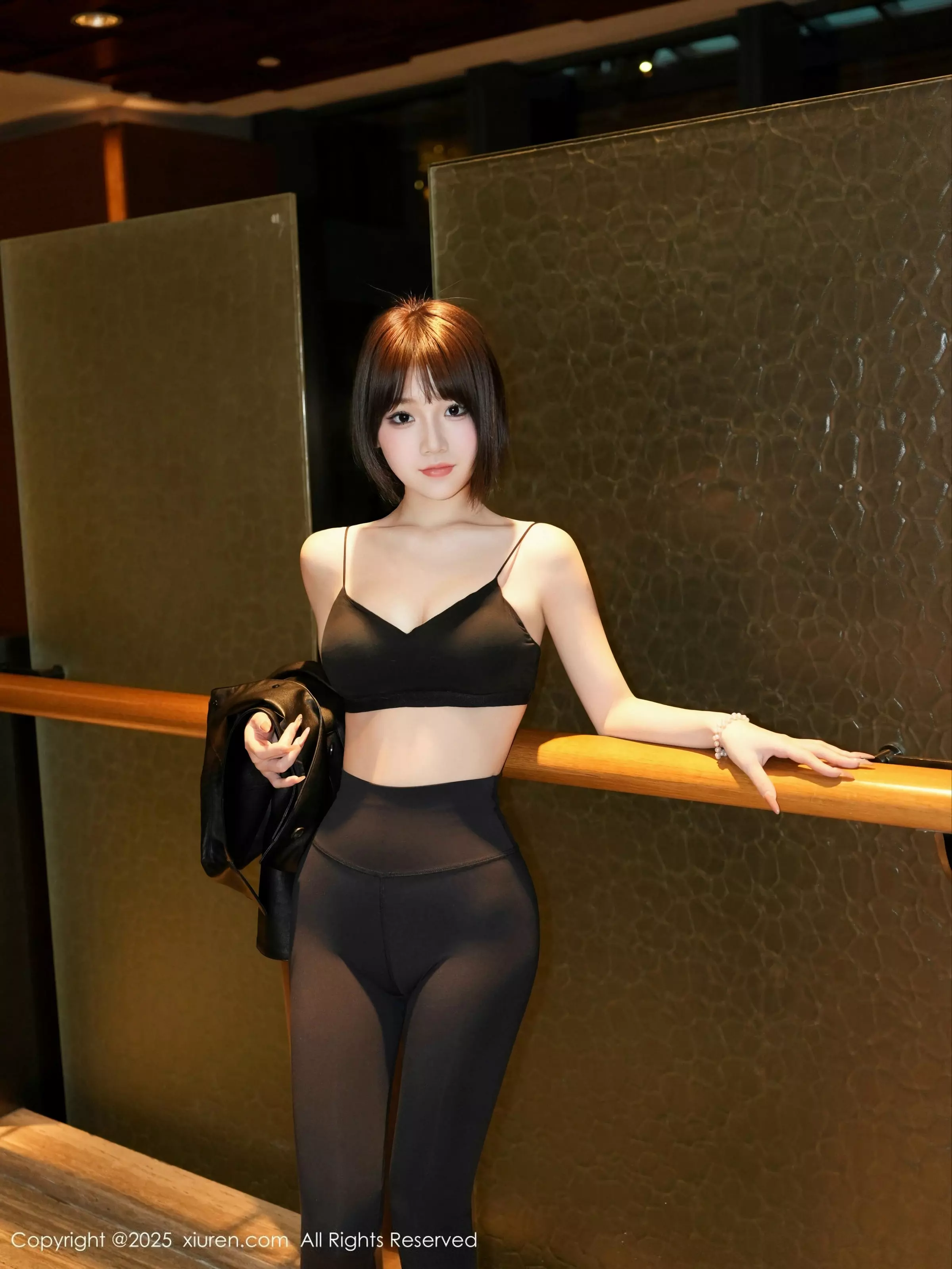 [[XiuRen秀人网]秀人网]No.10077_新人模特汁汁性感黑色瑜伽服配超薄黑丝秀苗条身材完美诱惑写真63P