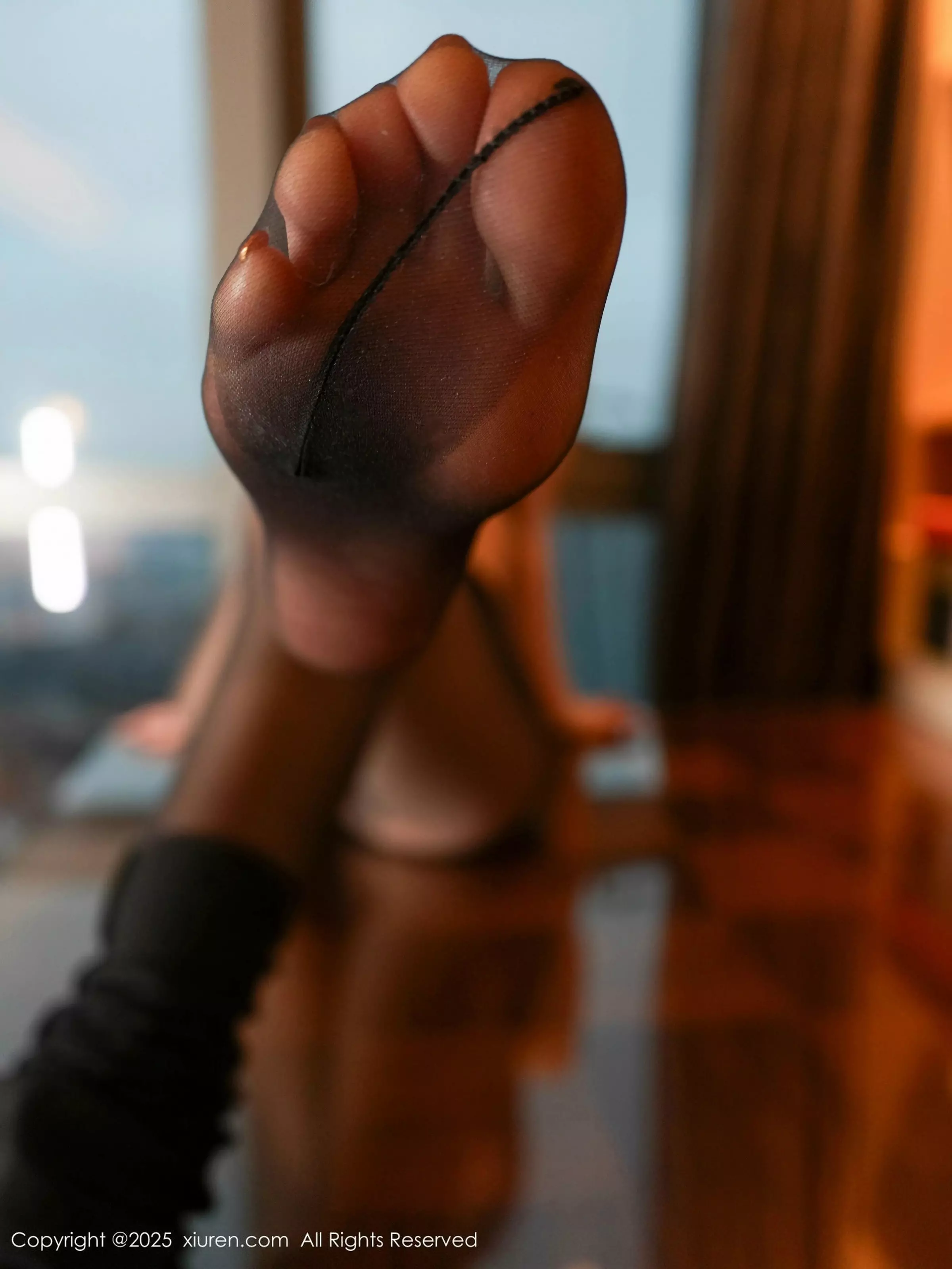 [[XiuRen秀人网]秀人网]No.10077_新人模特汁汁性感黑色瑜伽服配超薄黑丝秀苗条身材完美诱惑写真63P