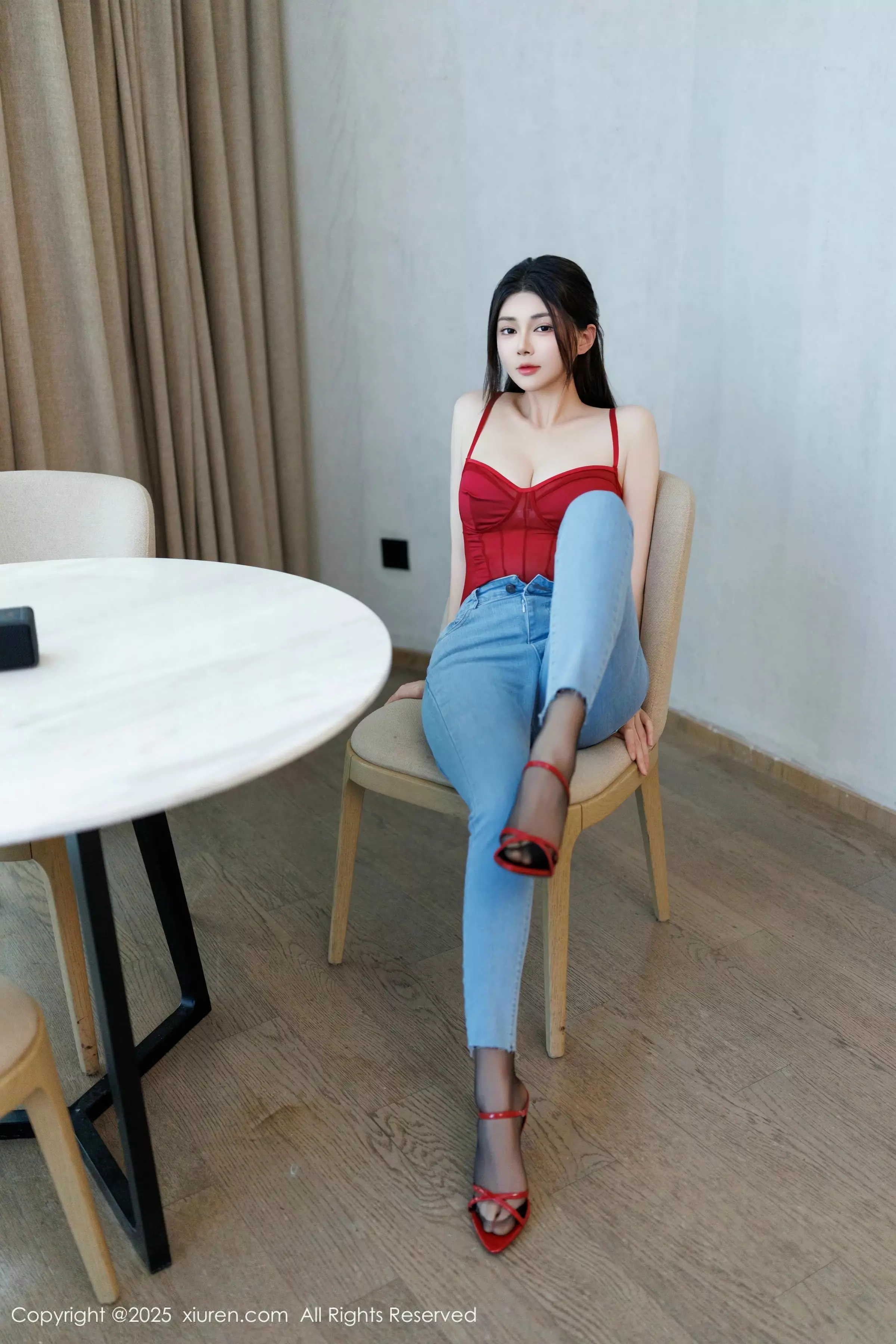 [[XiuRen秀人网]秀人网]No.10090_模特凯竹Quinn红色连体内衣+粉色情趣内衣秀丰腴身材诱惑写真82P