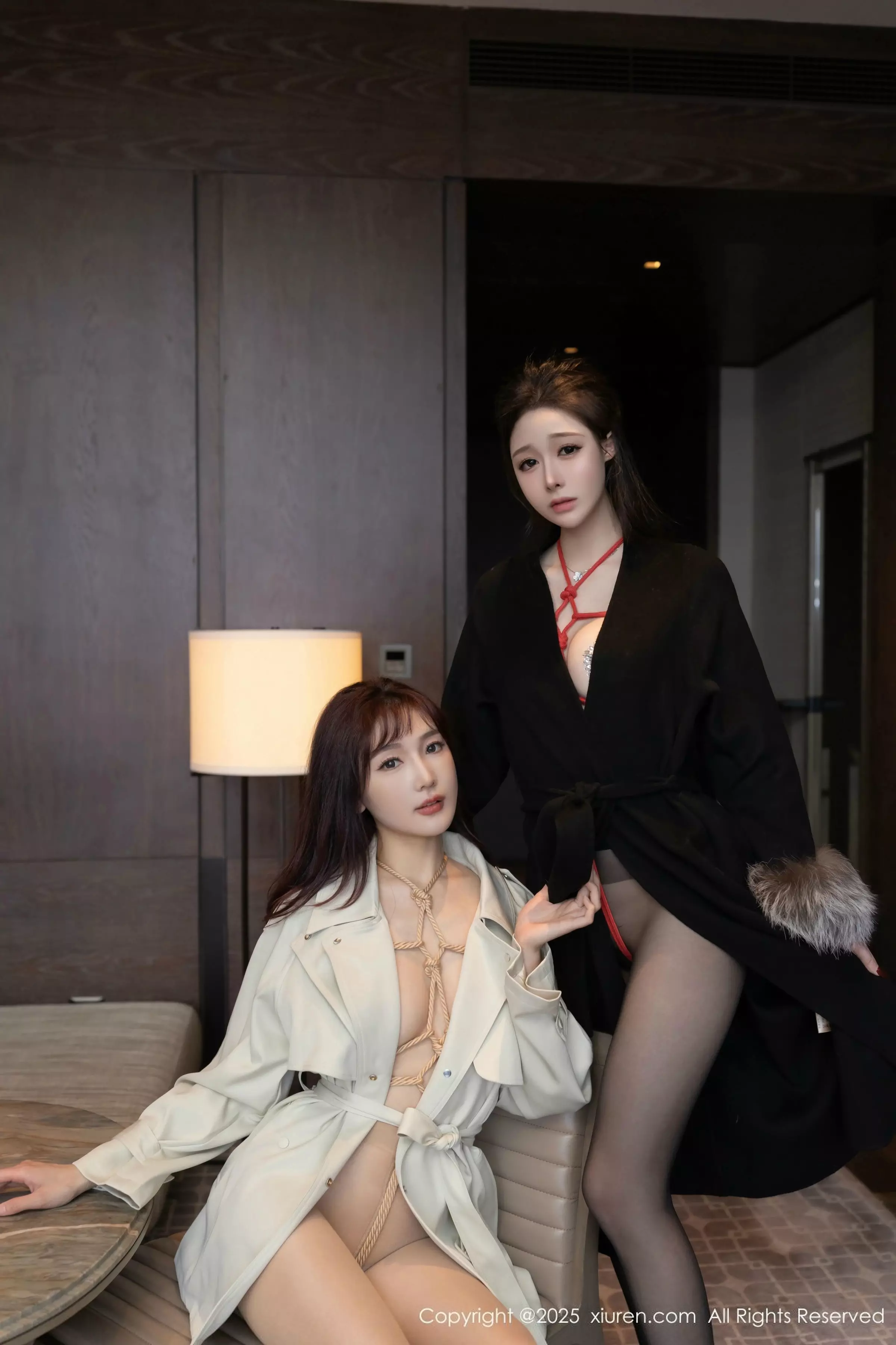 [[XiuRen秀人网]秀人网]No.10107_模特合集陆萱萱＆小逗逗绳艺捆绑情趣内衣秀惹火身材诱惑写真80P