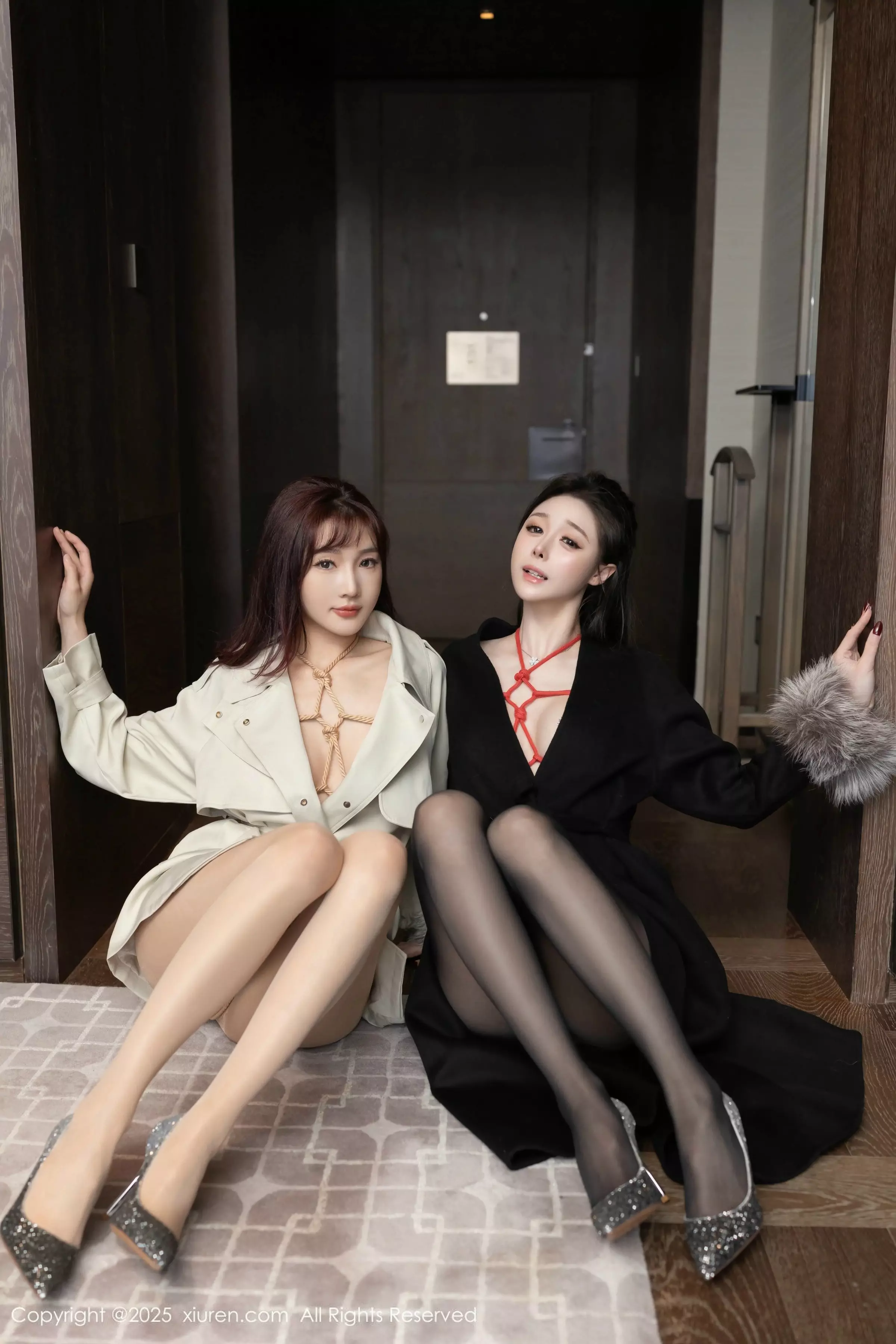 [[XiuRen秀人网]秀人网]No.10107_模特合集陆萱萱＆小逗逗绳艺捆绑情趣内衣秀惹火身材诱惑写真80P