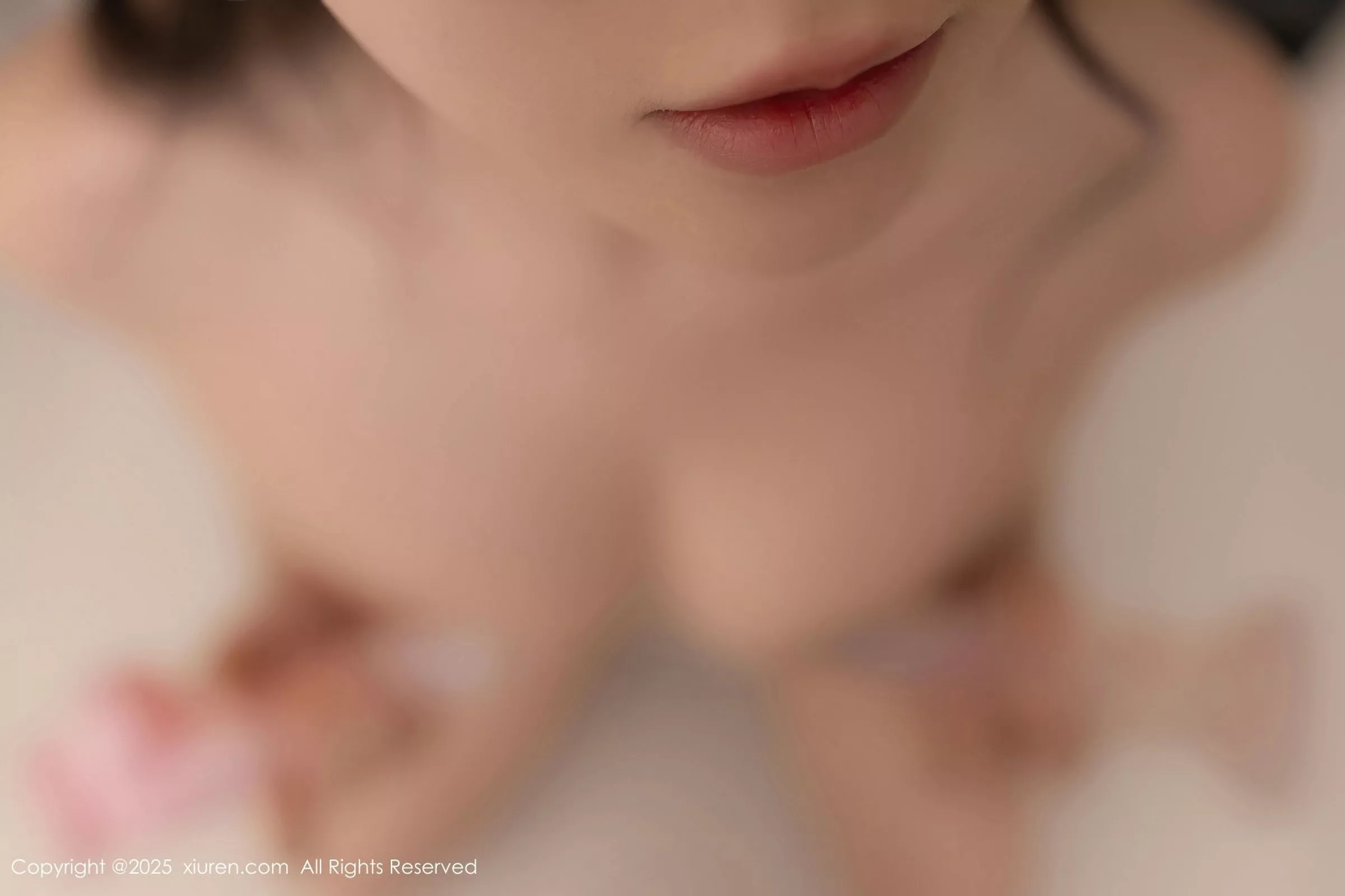 [[XiuRen秀人网]秀人网]No.10112_模特鱼子酱Fish性感黑色运动服露白色内衣秀曼妙身材诱惑写真58P