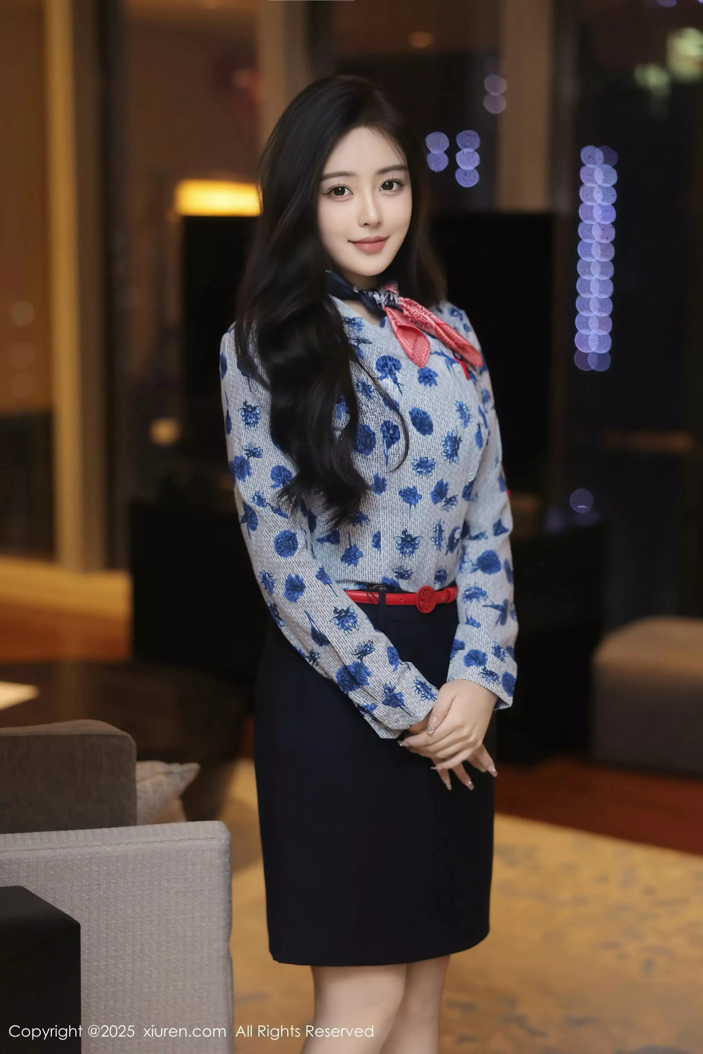 [[XiuRen秀人网]秀人网]No.10041_模特希雅sia性感空姐制服露紫色情趣内衣秀丰腴身材完美诱惑写真59P