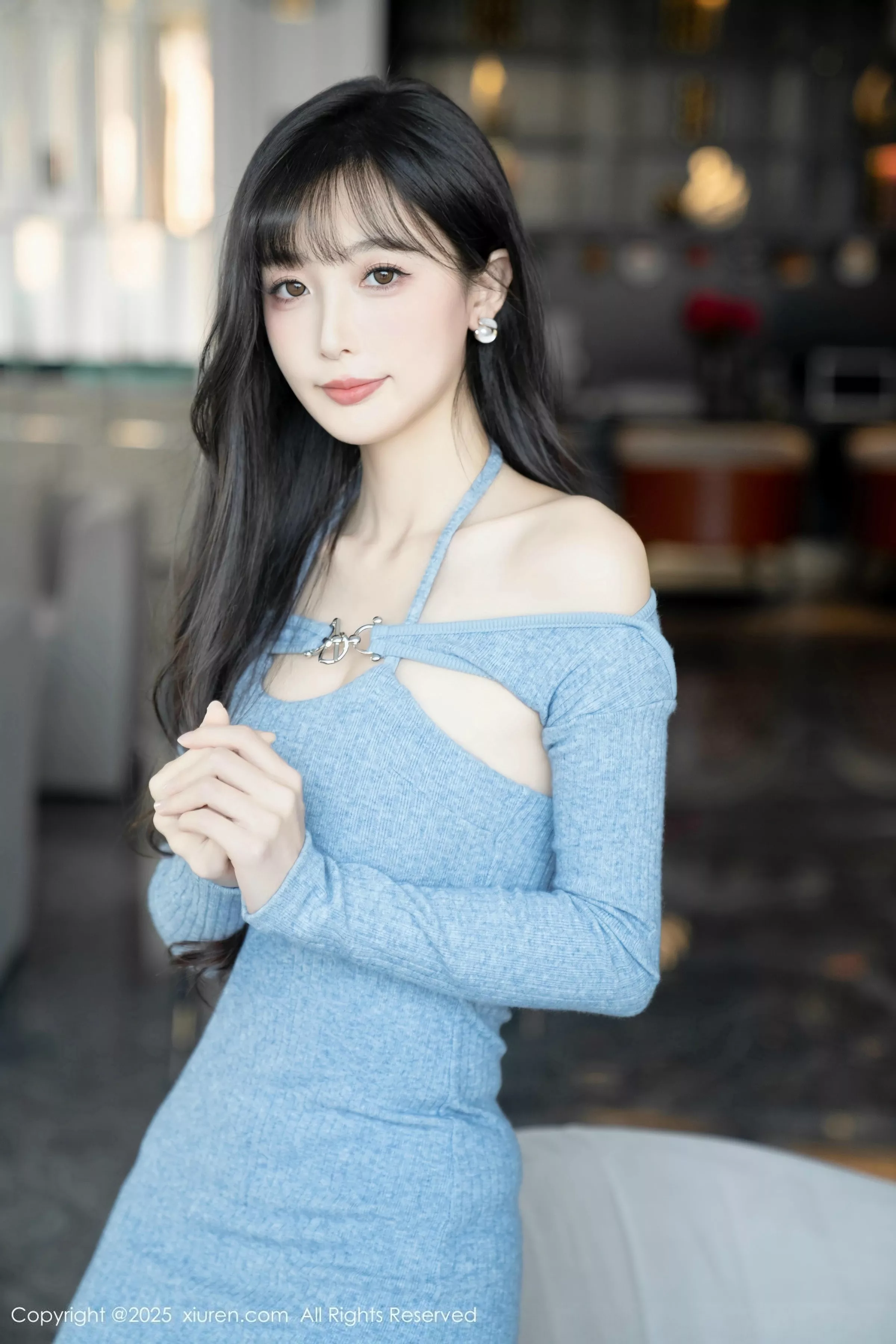 [[XiuRen秀人网]秀人网]No.10124_模特樱桃小阑子性感浅蓝色连衣短裙配灰丝袜秀曼妙身姿诱惑写真86P