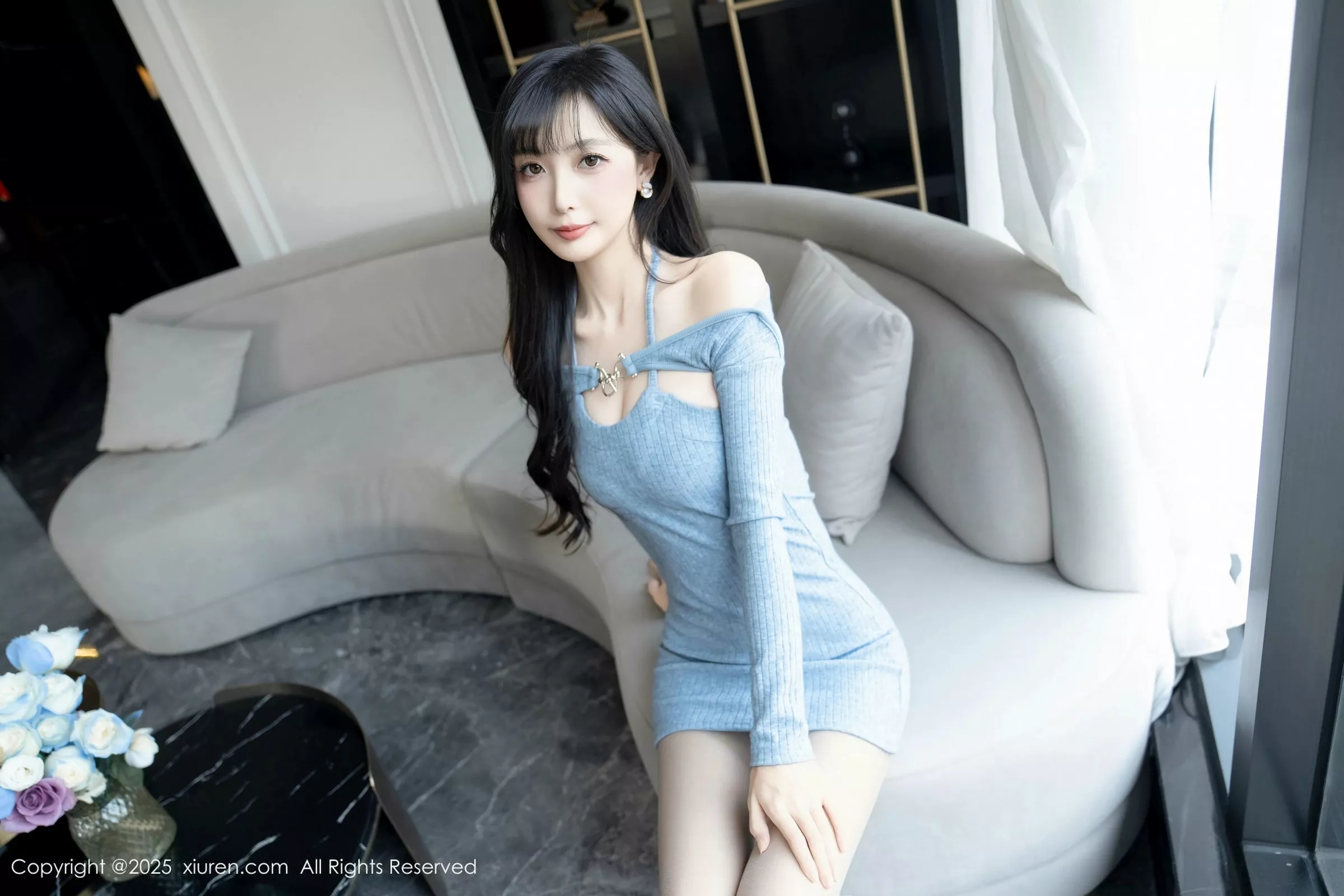 [[XiuRen秀人网]秀人网]No.10124_模特樱桃小阑子性感浅蓝色连衣短裙配灰丝袜秀曼妙身姿诱惑写真86P