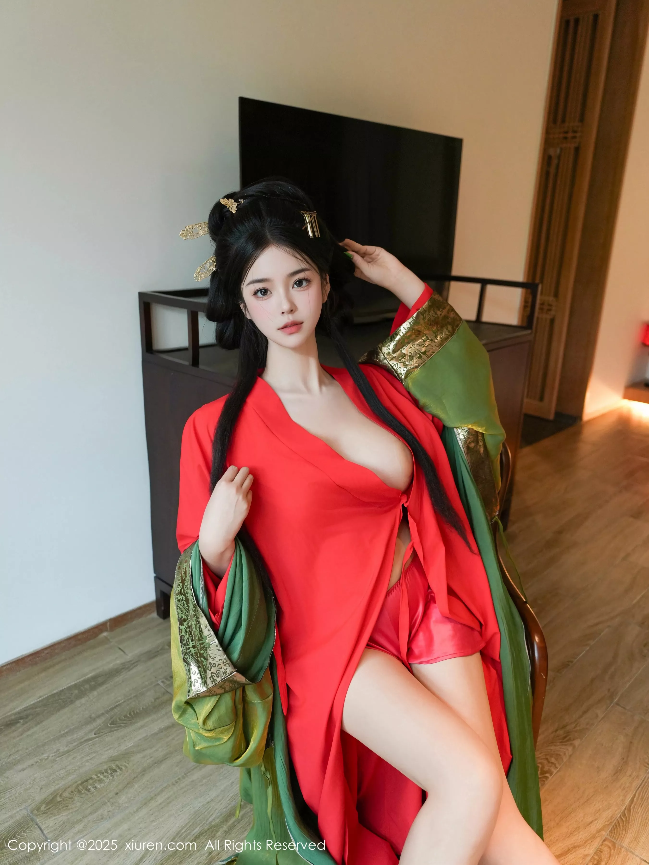 [[XiuRen秀人网]秀人网]No.10126_模特雪糕CiCi性感绿色古风服饰露红色情趣服饰秀美腿诱惑写真68P