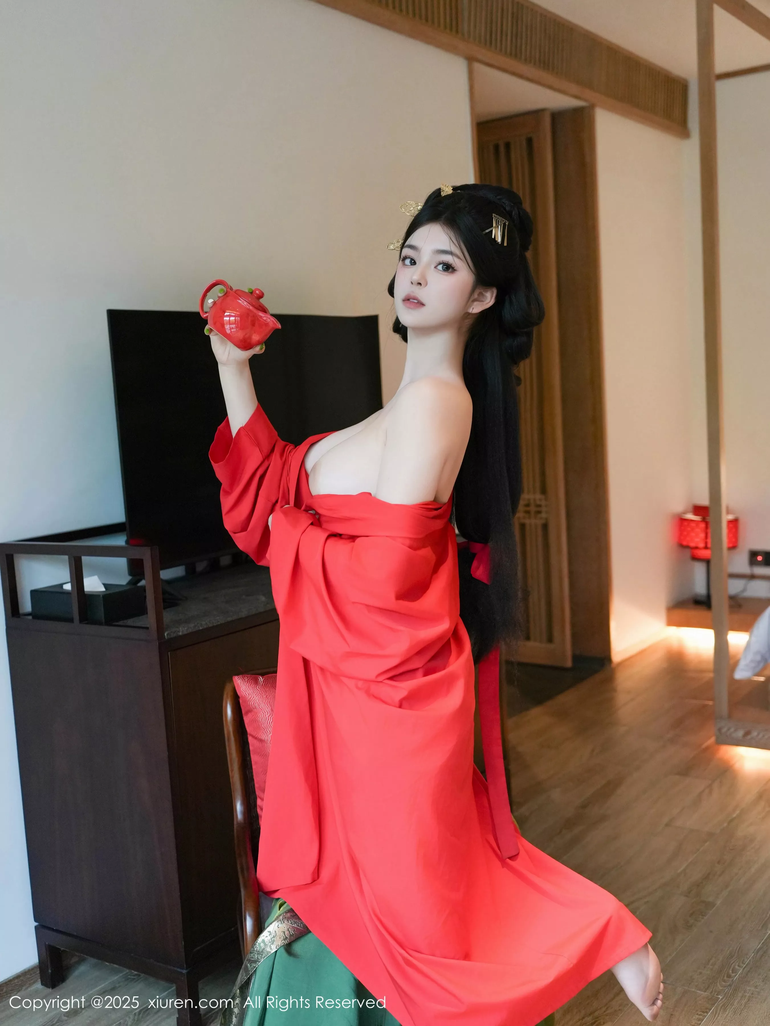 [[XiuRen秀人网]秀人网]No.10126_模特雪糕CiCi性感绿色古风服饰露红色情趣服饰秀美腿诱惑写真68P