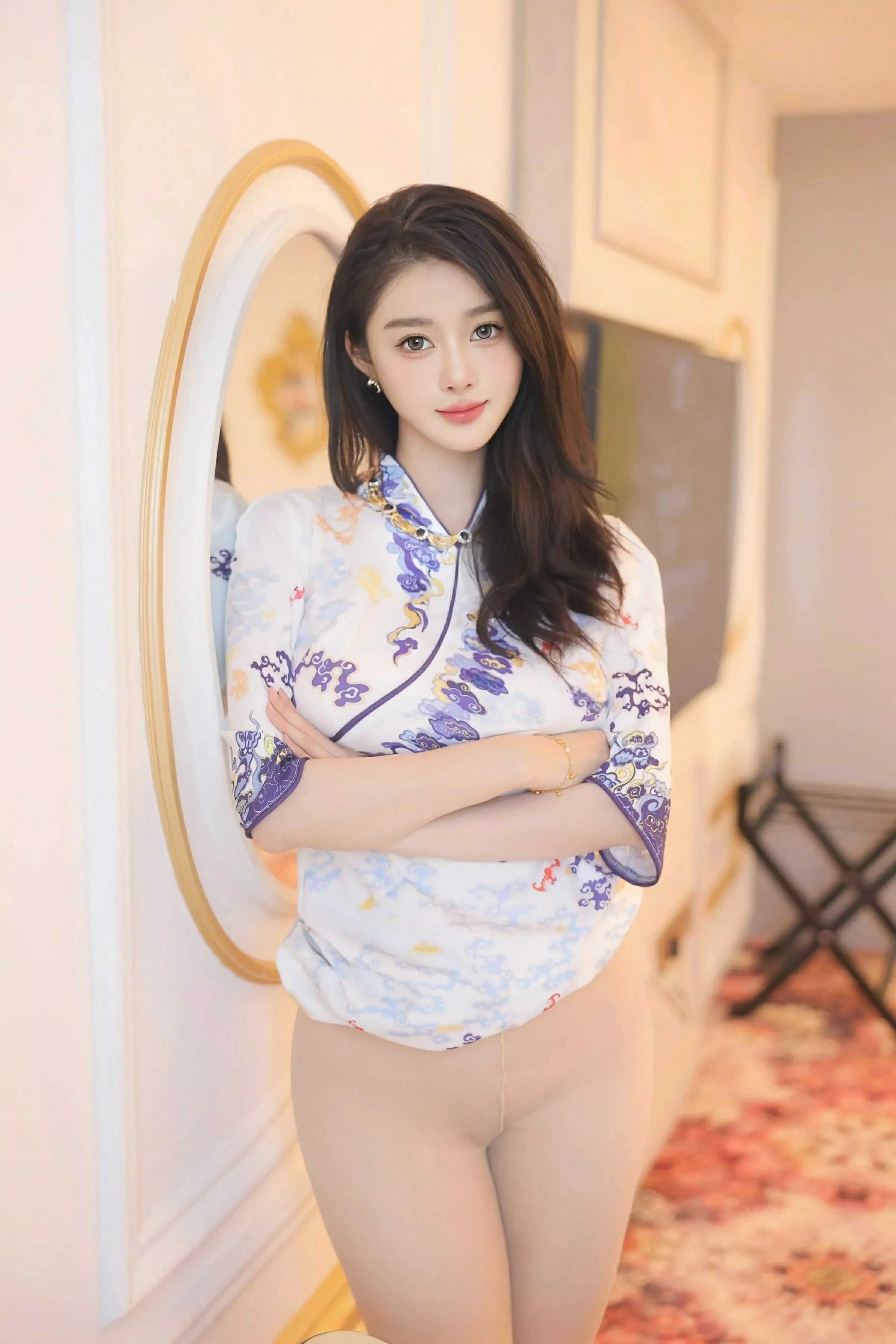 [[XiuRen秀人网]秀人网]No.10144_模特Candy糖糖性感空姐制服配超薄肉丝秀丰腴身姿撩人诱惑写真95P