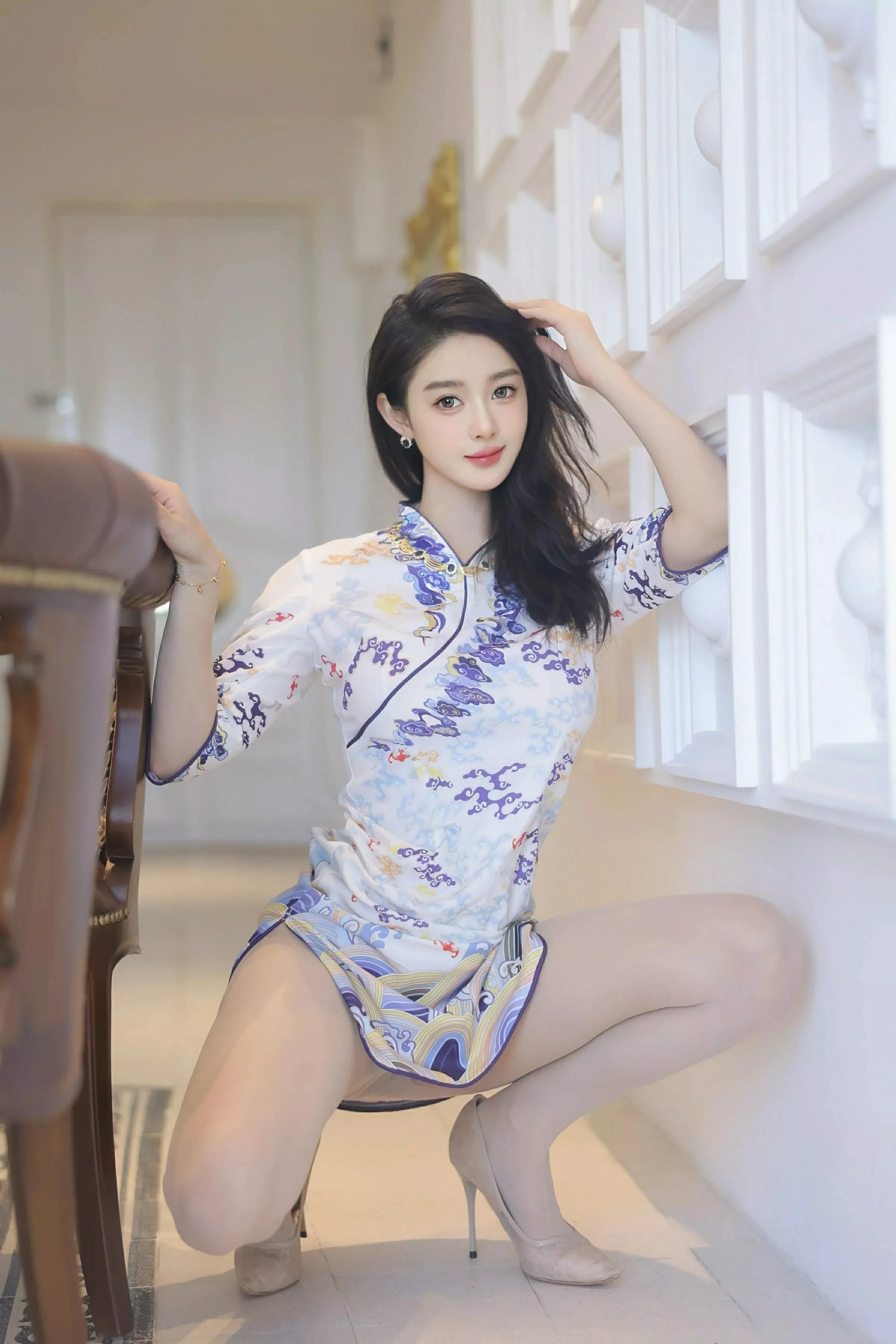 [[XiuRen秀人网]秀人网]No.10144_模特Candy糖糖性感空姐制服配超薄肉丝秀丰腴身姿撩人诱惑写真95P