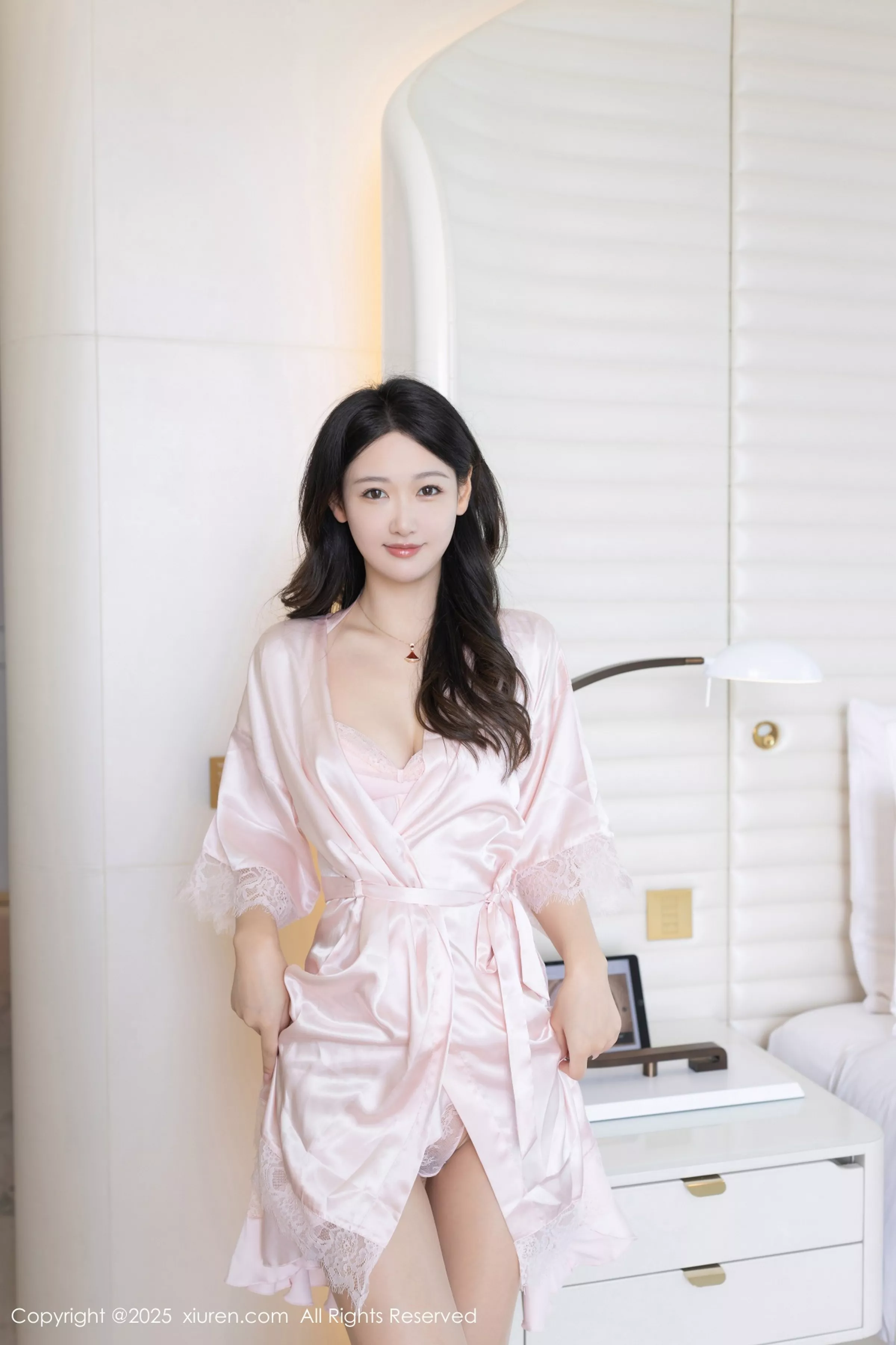 [[XiuRen秀人网]秀人网]No.10150_模特唐安琪性感粉色连衣短裙露粉色内衣配肉丝袜秀美腿诱惑写真79P