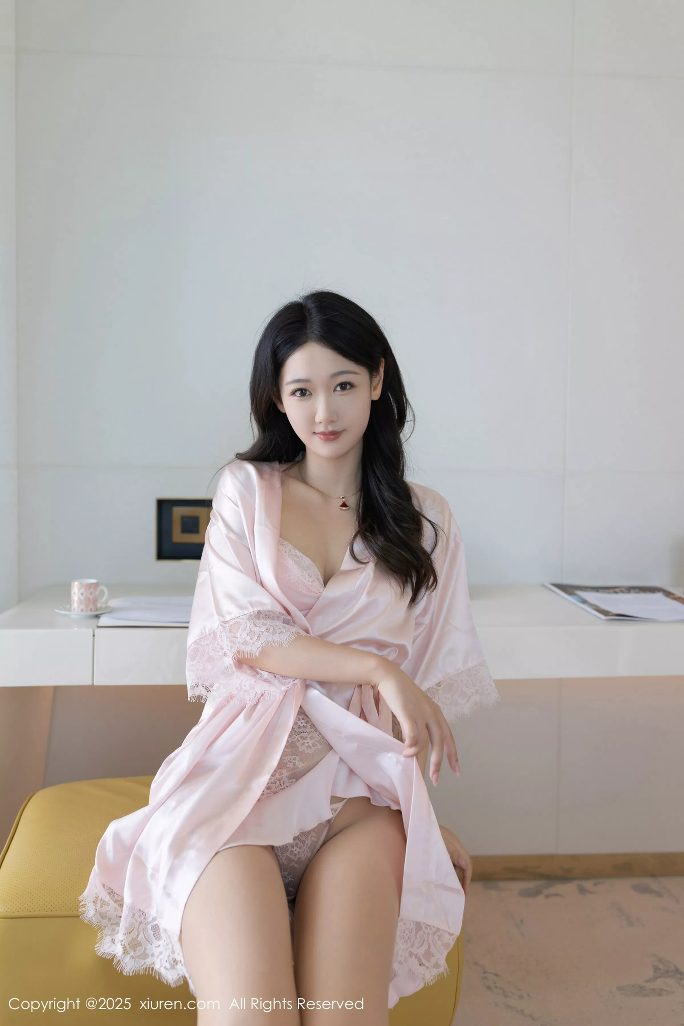 [[XiuRen秀人网]秀人网]No.10150_模特唐安琪性感粉色连衣短裙露粉色内衣配肉丝袜秀美腿诱惑写真79P