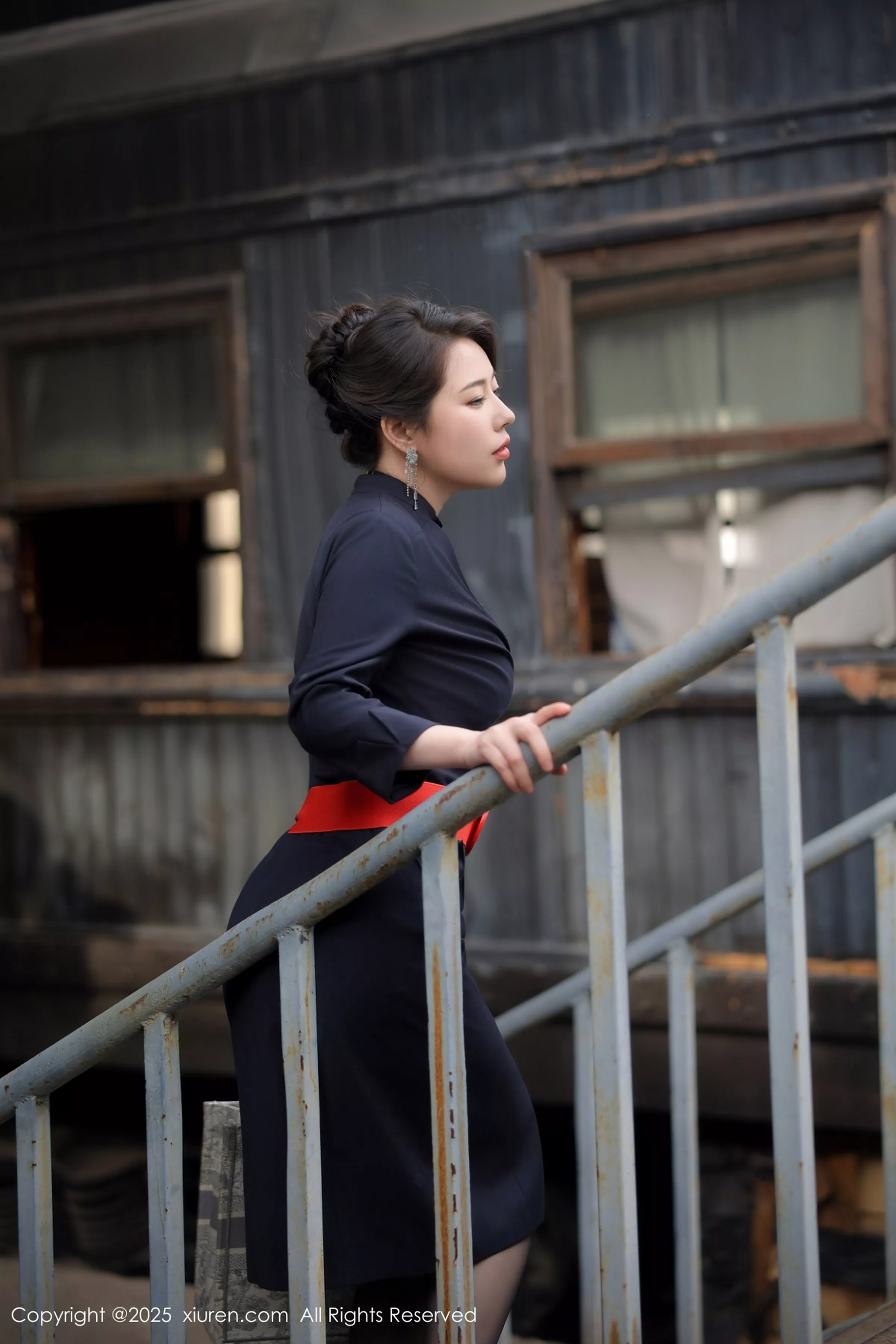 [[XiuRen秀人网]秀人网]No.10155_模特白茹雪abby性感黑色情趣内衣配黑丝吊袜秀丰腴身材诱惑写真78P