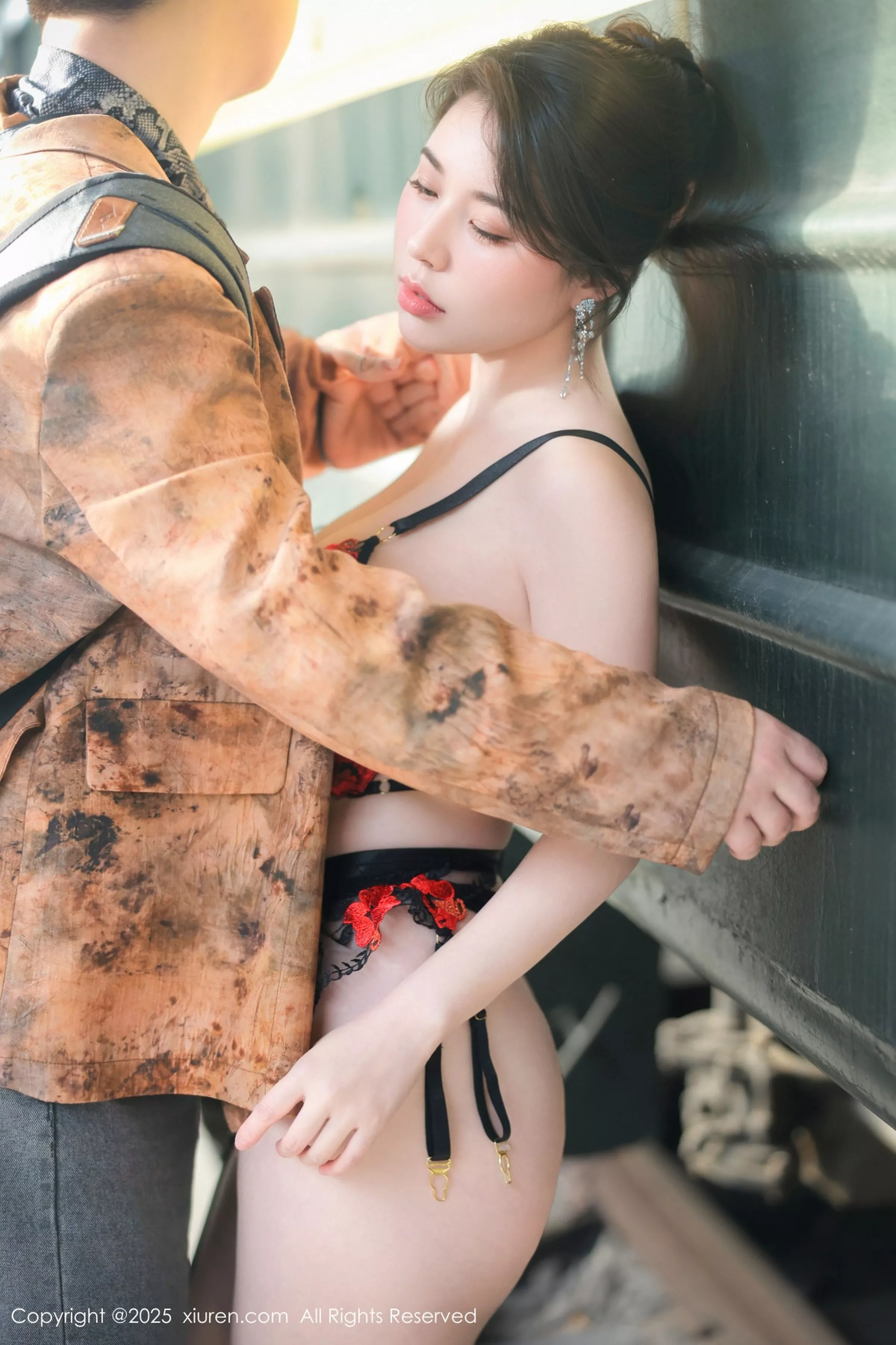 [[XiuRen秀人网]秀人网]No.10155_模特白茹雪abby性感黑色情趣内衣配黑丝吊袜秀丰腴身材诱惑写真78P