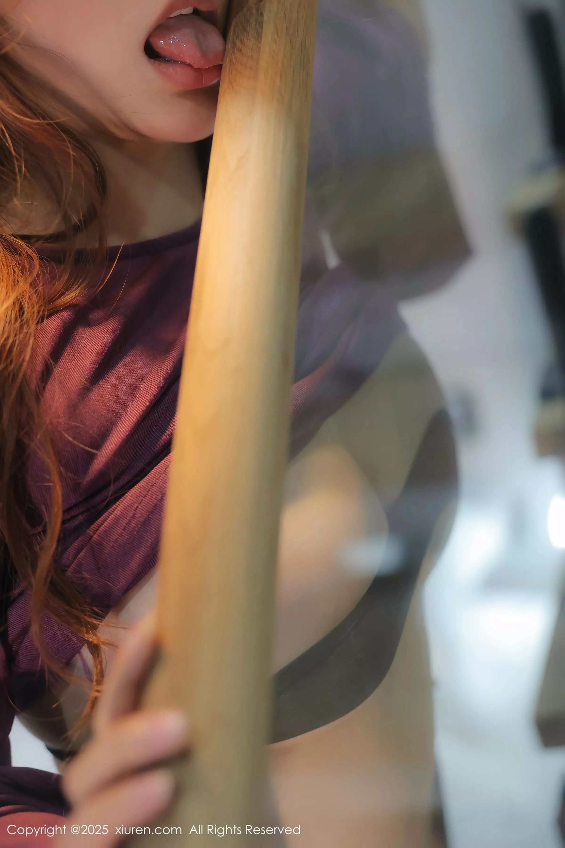 [[XiuRen秀人网]秀人网]No.10044_模特张庭蓉私房性感蓝色蕾丝内衣配黑丝吊袜秀丰腴身姿诱惑写真90P