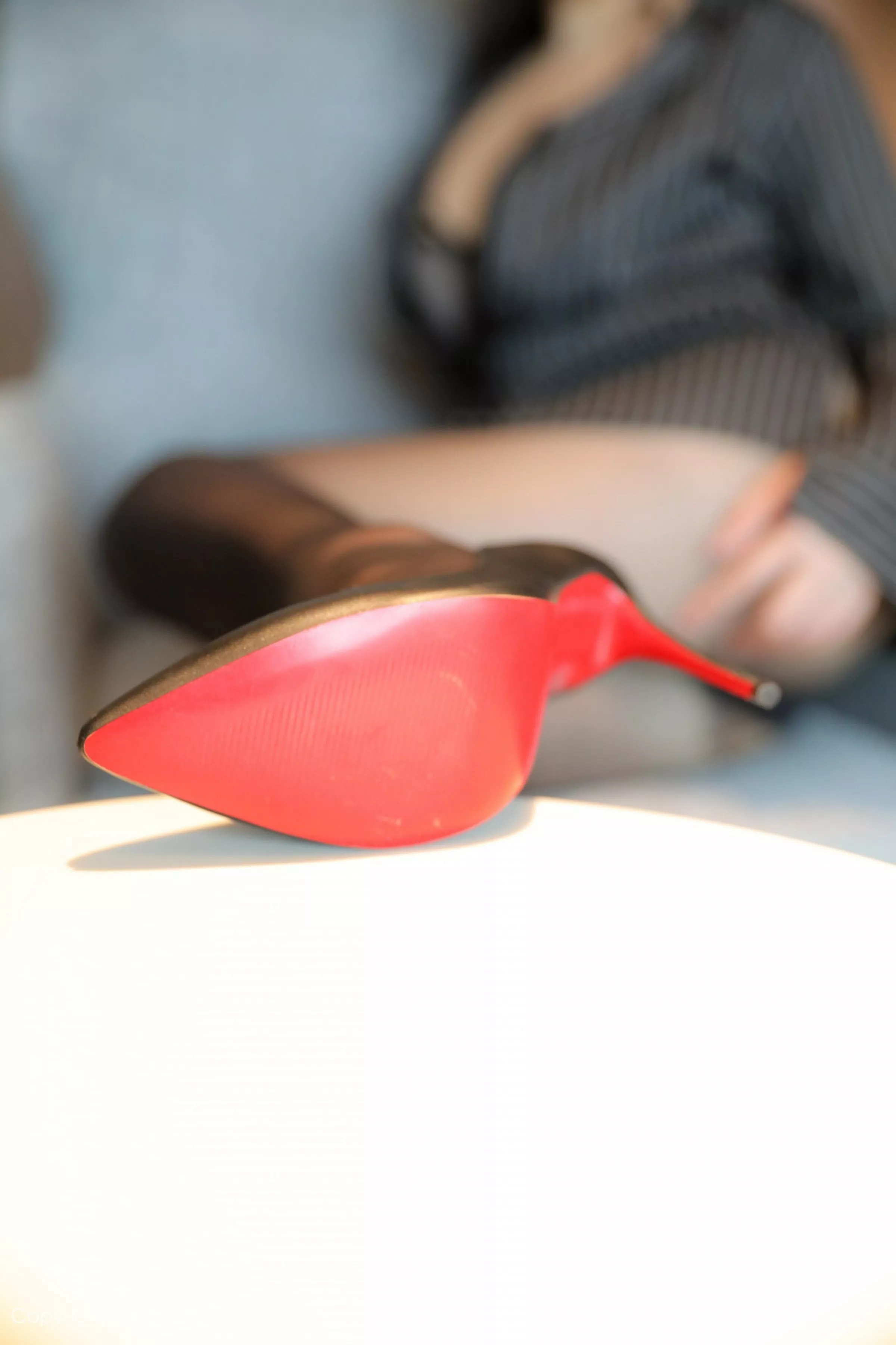 [[XiuRen秀人网]秀人网]No.10191_新人模特萱静黑色衬衫露性感黑色内衣配超薄黑丝极致魅惑写真83P