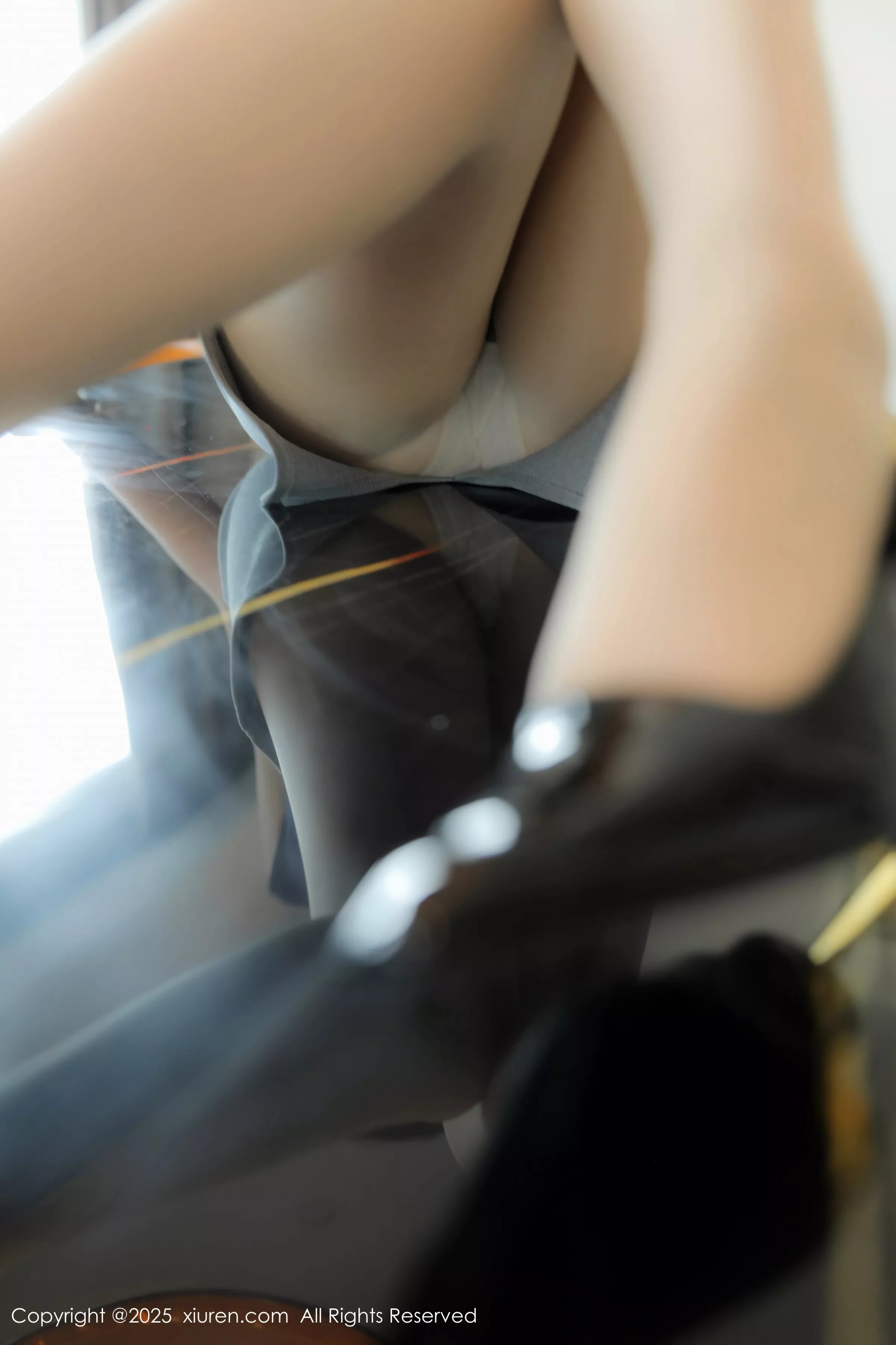 [[XiuRen秀人网]秀人网]No.10213_模特希雅sia性感OL服饰露黑色内衣配白丝袜秀丰腴身材诱惑写真81P