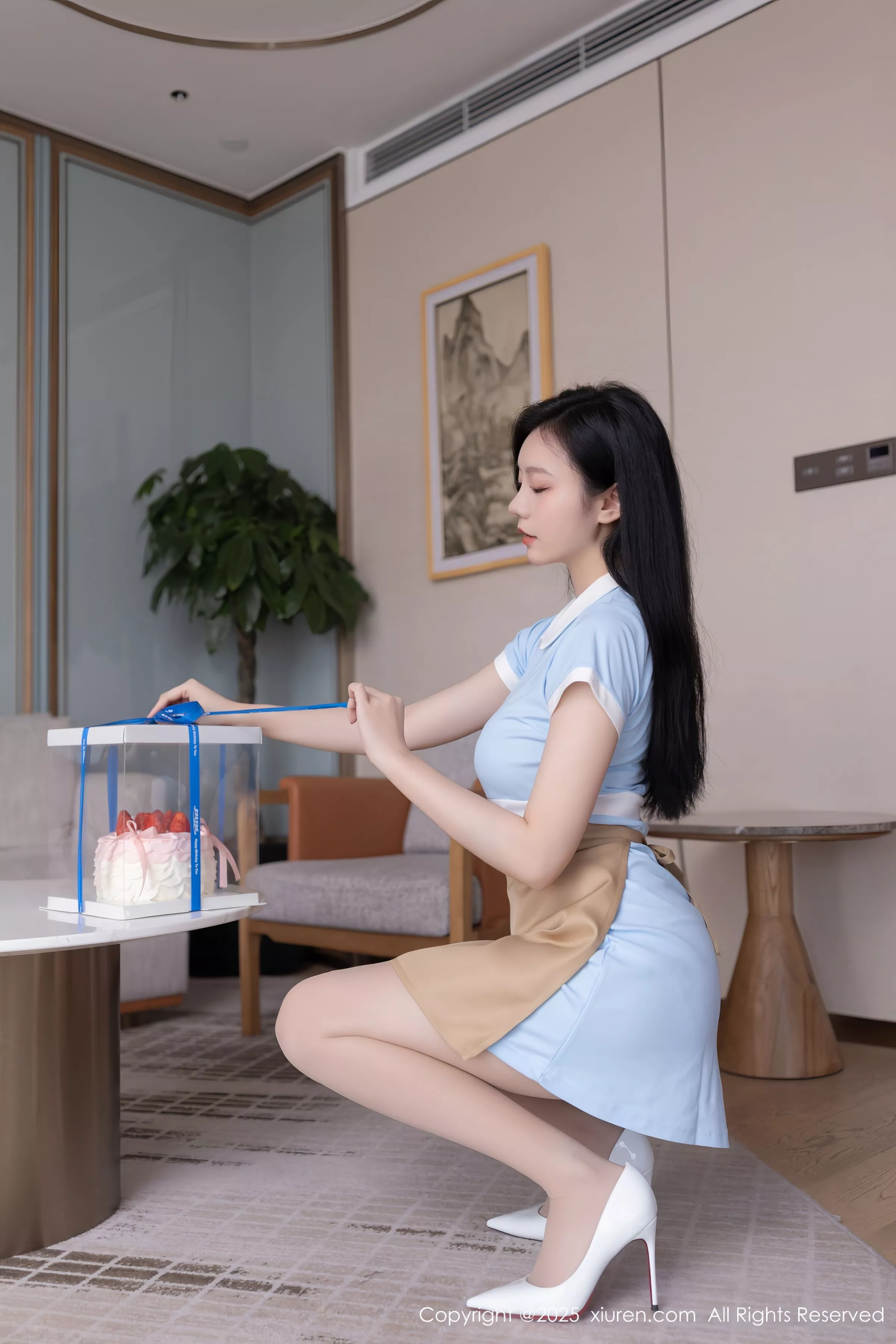 [[XiuRen秀人网]秀人网]No.10214_模特安然anran性感蓝色连衣短裙配超薄肉丝秀曼妙身姿诱惑写真80P