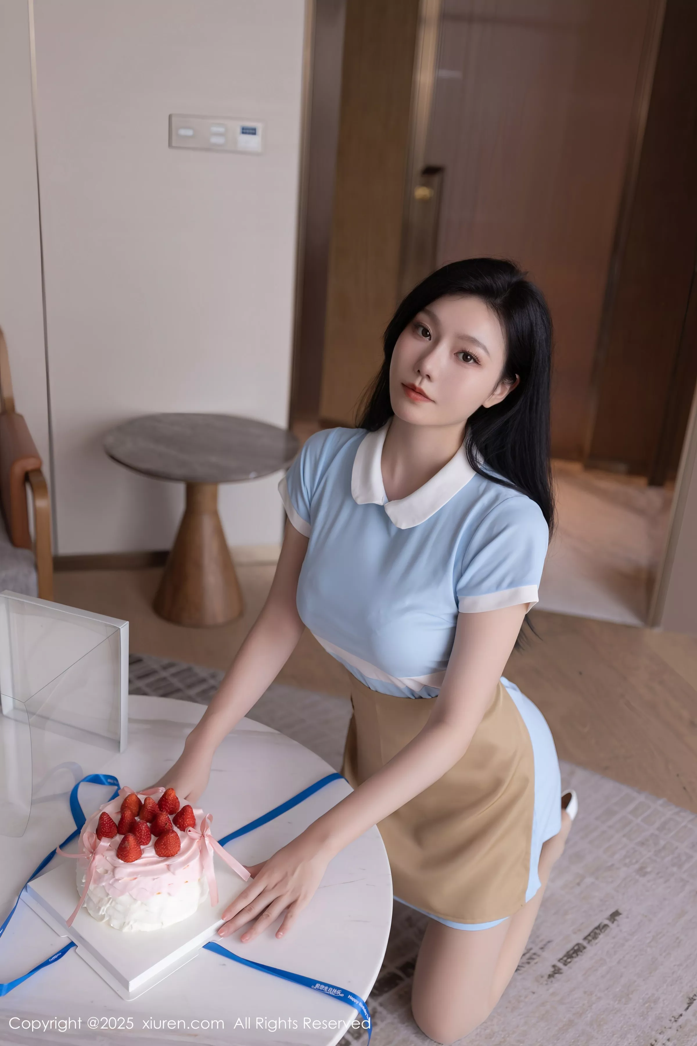 [[XiuRen秀人网]秀人网]No.10214_模特安然anran性感蓝色连衣短裙配超薄肉丝秀曼妙身姿诱惑写真80P