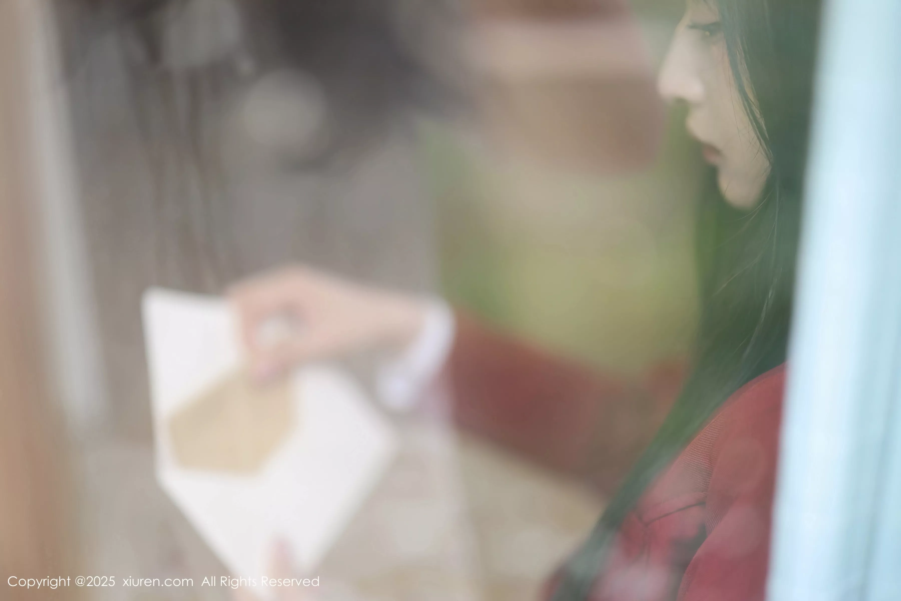 [[XiuRen秀人网]秀人网]No.10215_新人模特茂木希子性感红色裙子配肉色丝袜秀完美曲线诱惑写真82P