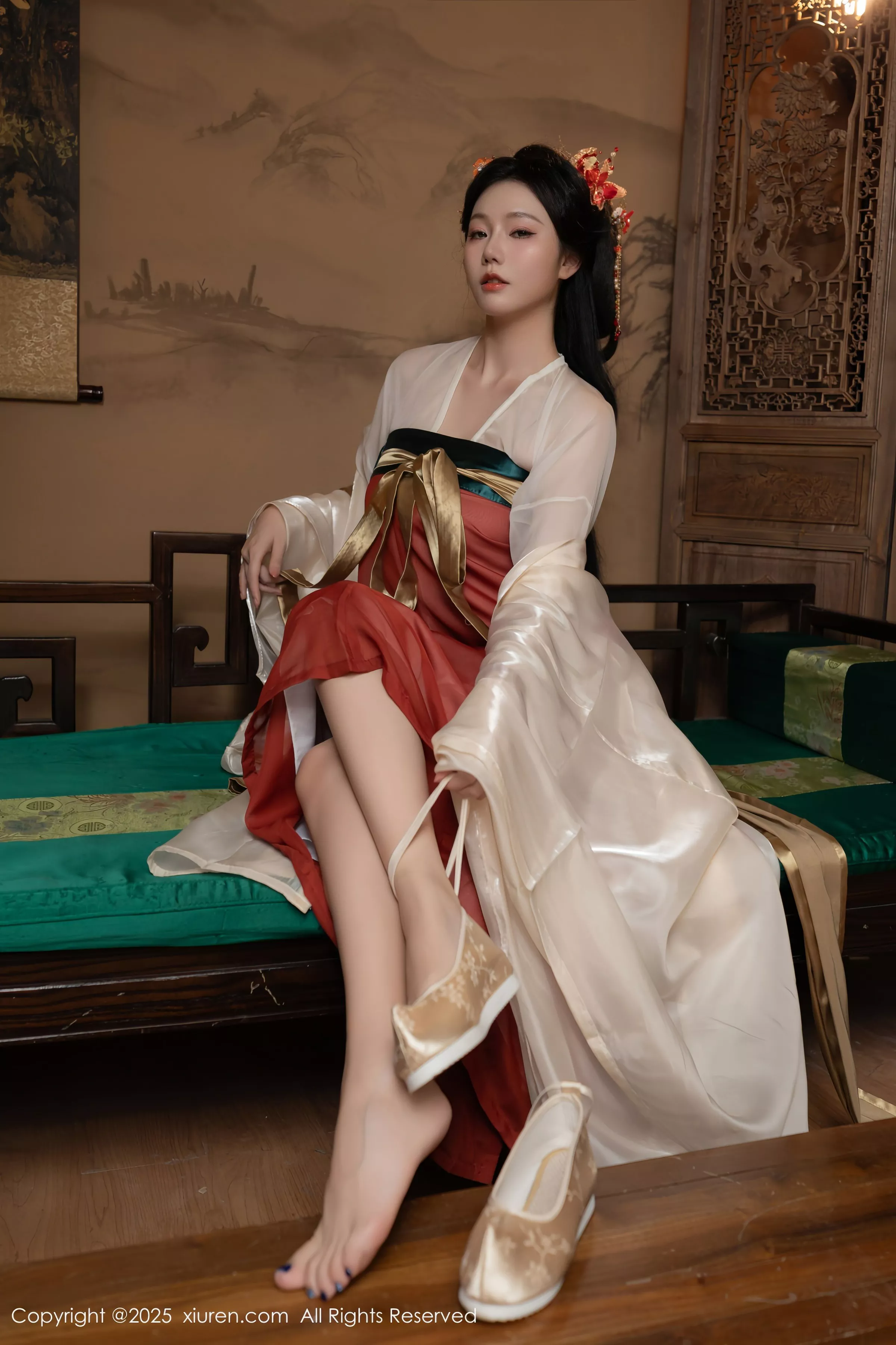 [[XiuRen秀人网]秀人网]No.10223_模特合集女神陆萱萱＆安然anran激情互动薄纱古装撩人诱惑写真80P