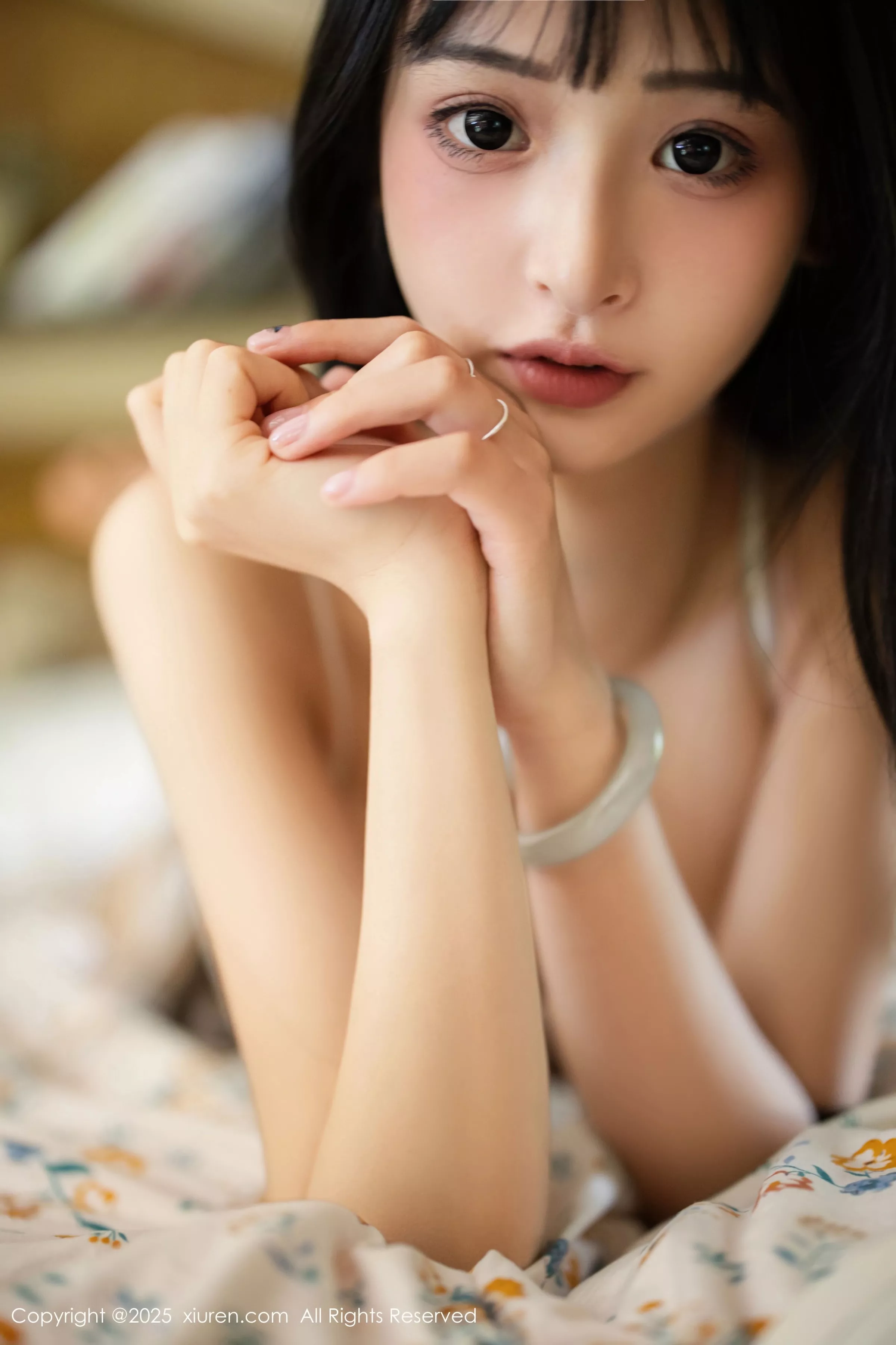 [[XiuRen秀人网]秀人网]No.10215_新人模特茂木希子性感红色裙子配肉色丝袜秀完美曲线诱惑写真82P