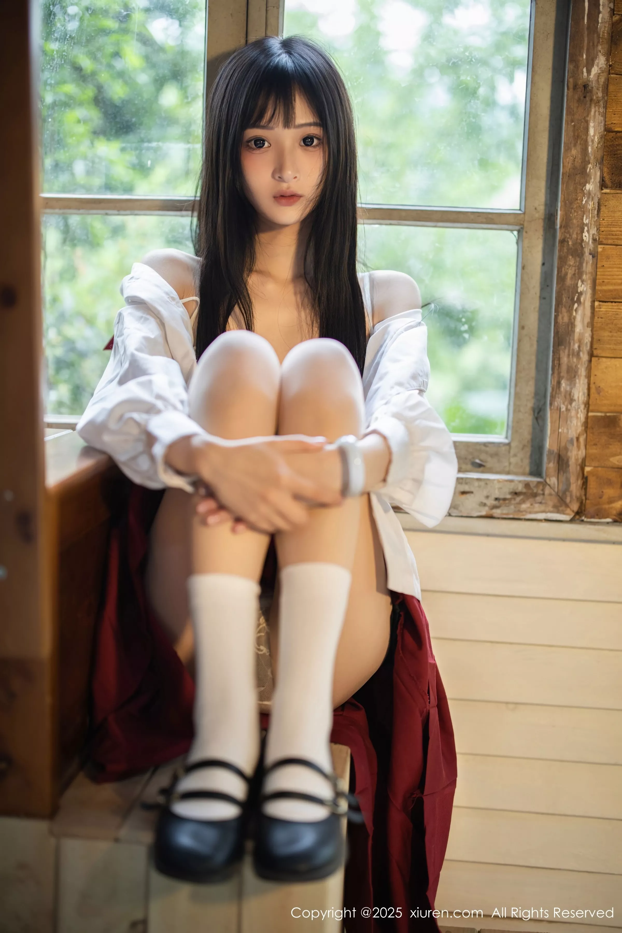 [[XiuRen秀人网]秀人网]No.10215_新人模特茂木希子性感红色裙子配肉色丝袜秀完美曲线诱惑写真82P