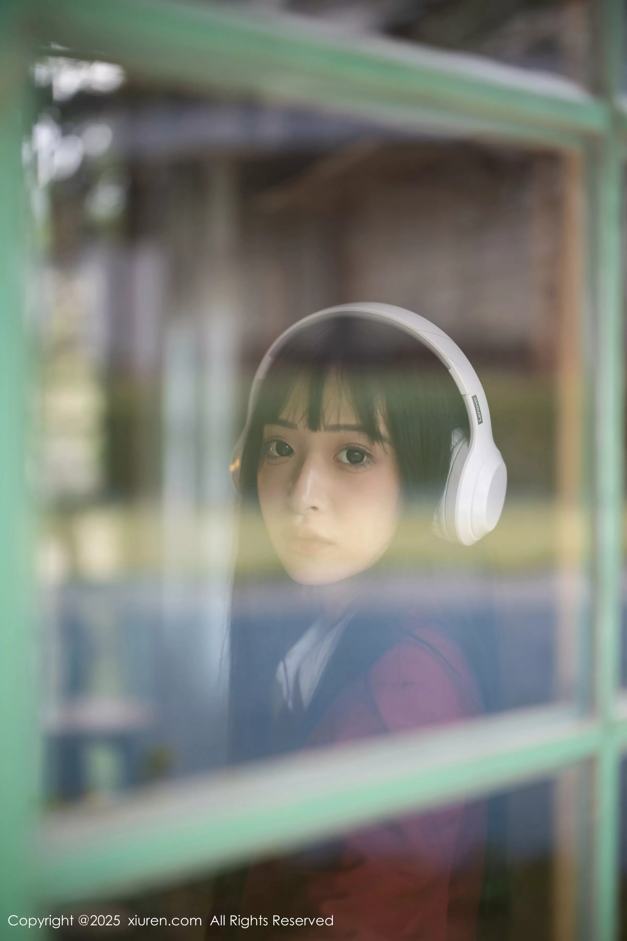 [[XiuRen秀人网]秀人网]No.10215_新人模特茂木希子性感红色裙子配肉色丝袜秀完美曲线诱惑写真82P