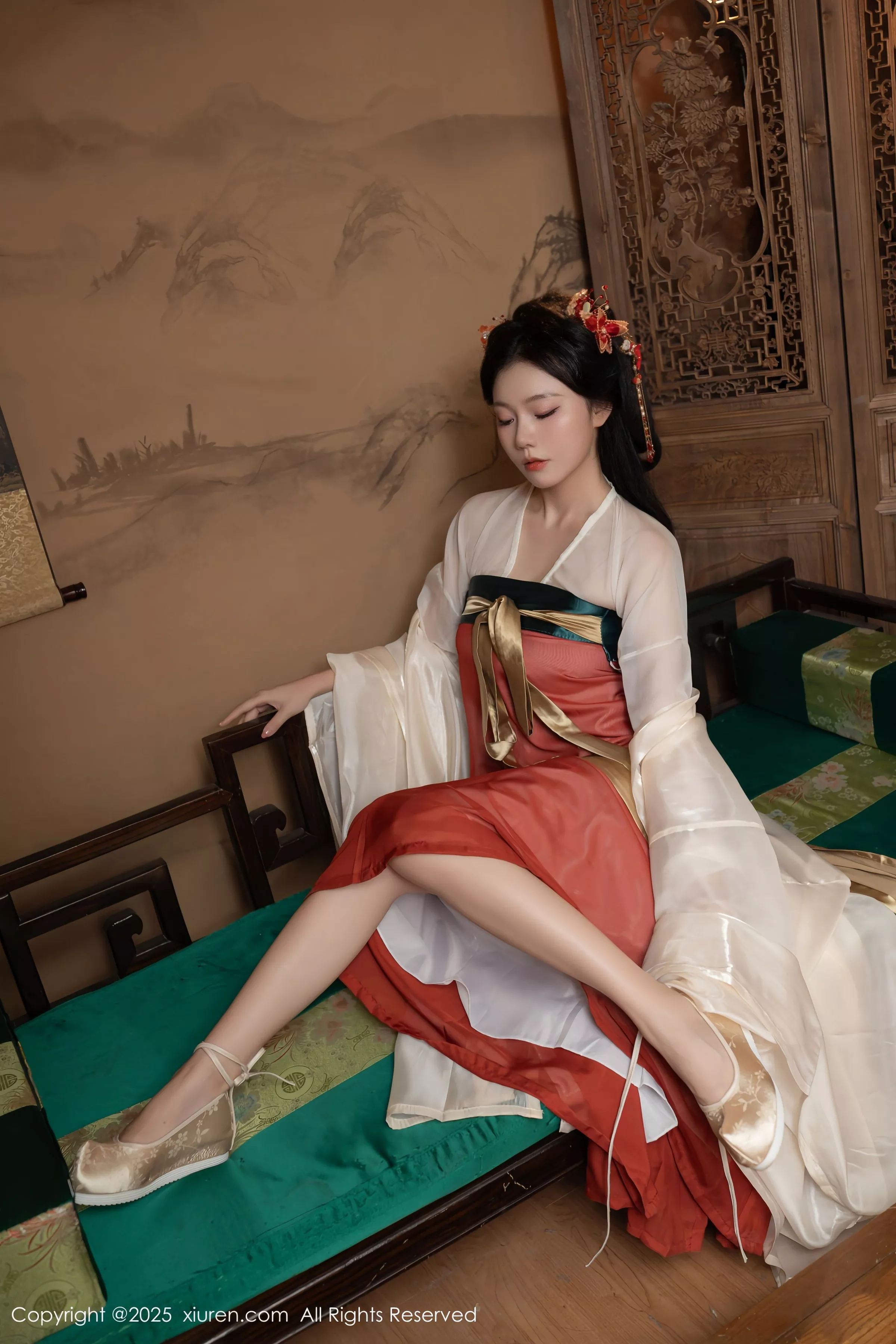 [[XiuRen秀人网]秀人网]No.10223_模特合集女神陆萱萱＆安然anran激情互动薄纱古装撩人诱惑写真80P