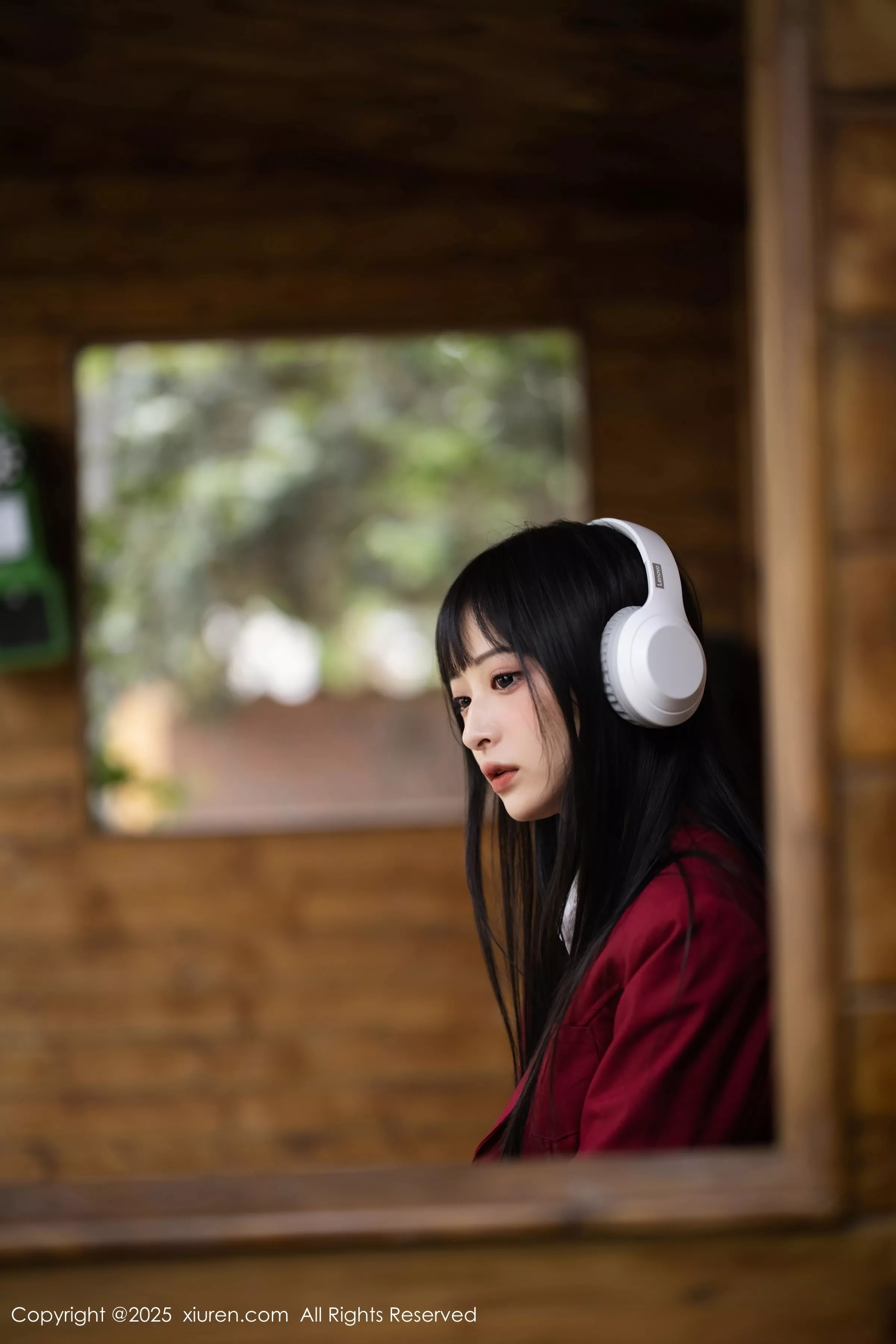 [[XiuRen秀人网]秀人网]No.10215_新人模特茂木希子性感红色裙子配肉色丝袜秀完美曲线诱惑写真82P