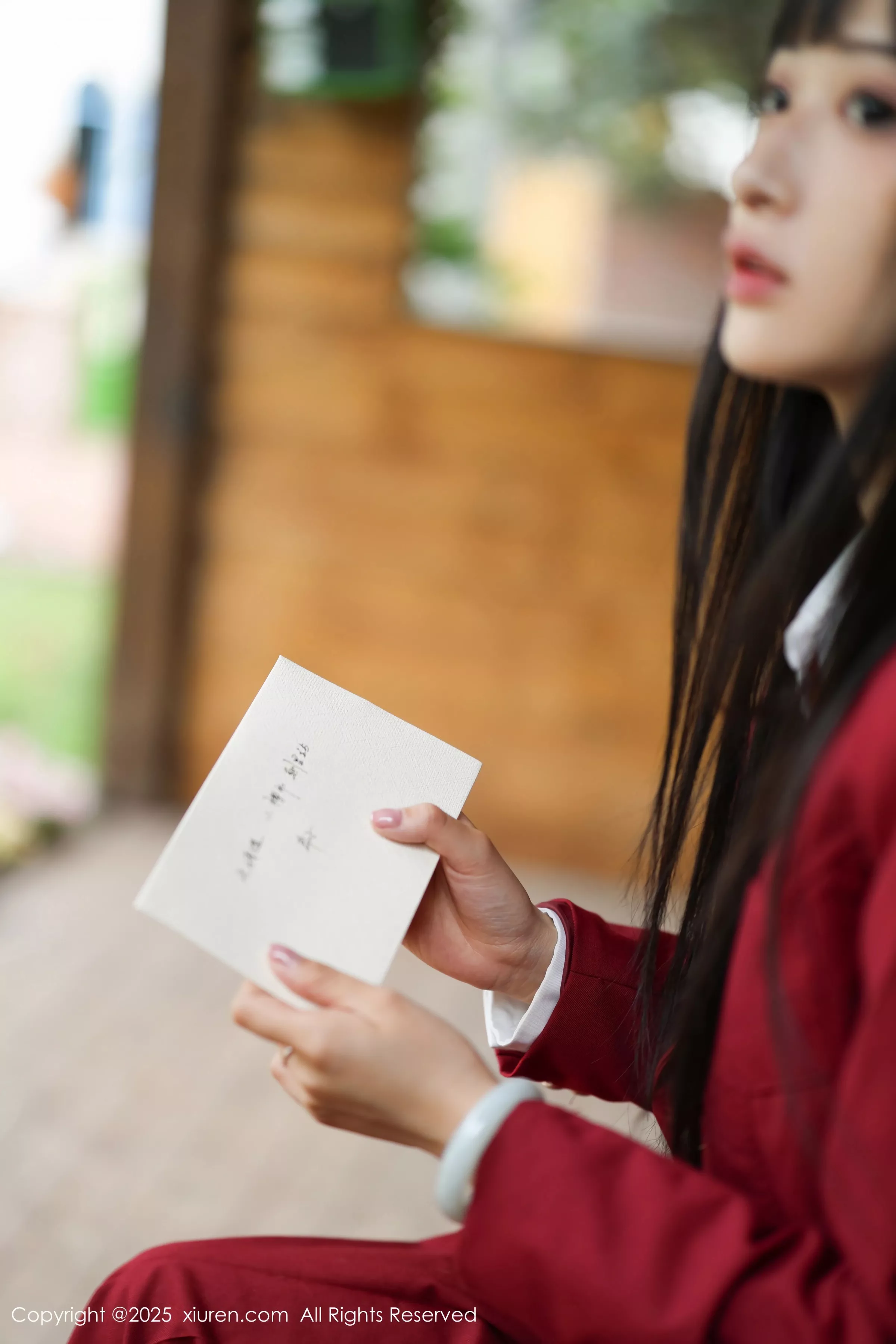 [[XiuRen秀人网]秀人网]No.10215_新人模特茂木希子性感红色裙子配肉色丝袜秀完美曲线诱惑写真82P