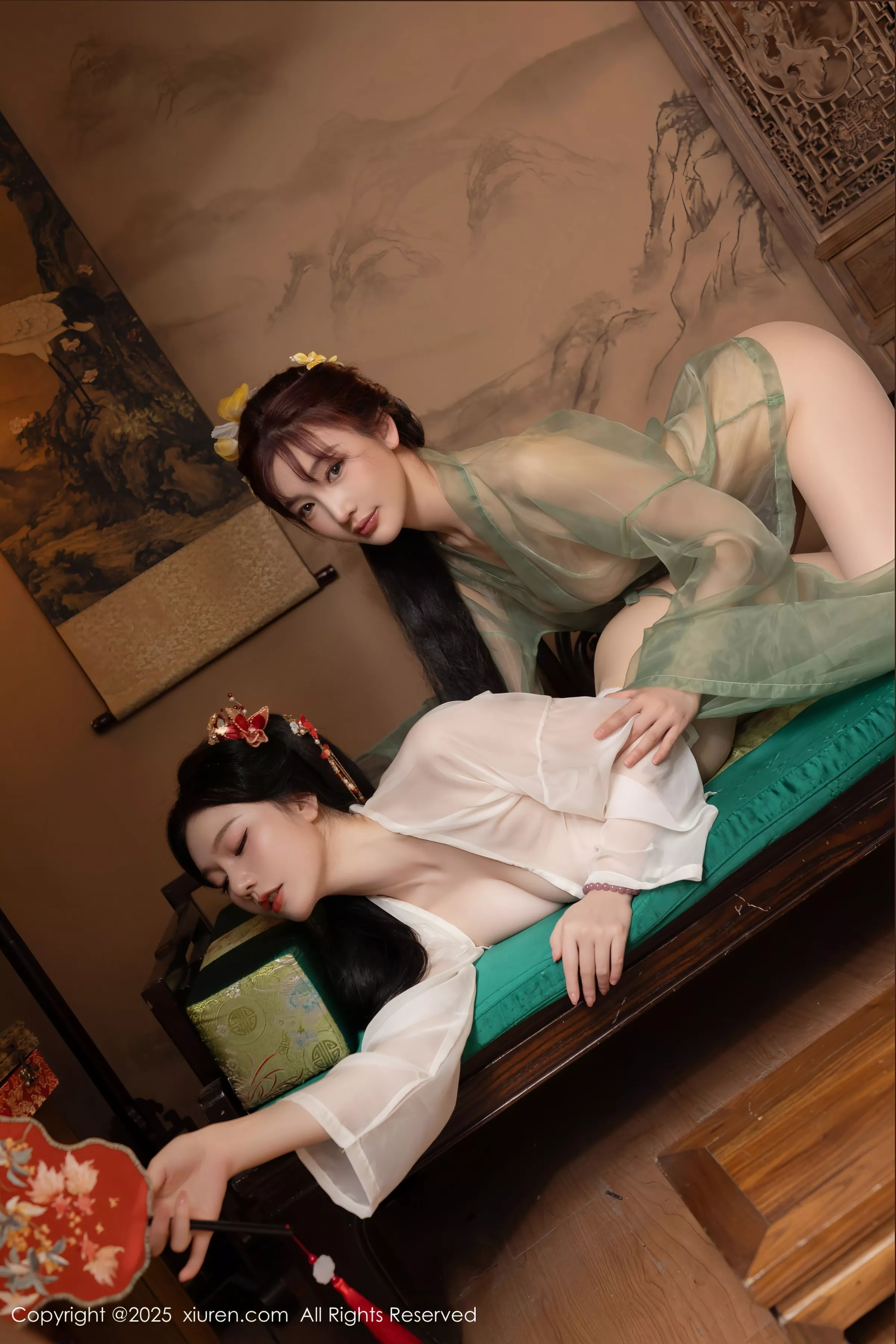 [[XiuRen秀人网]秀人网]No.10223_模特合集女神陆萱萱＆安然anran激情互动薄纱古装撩人诱惑写真80P